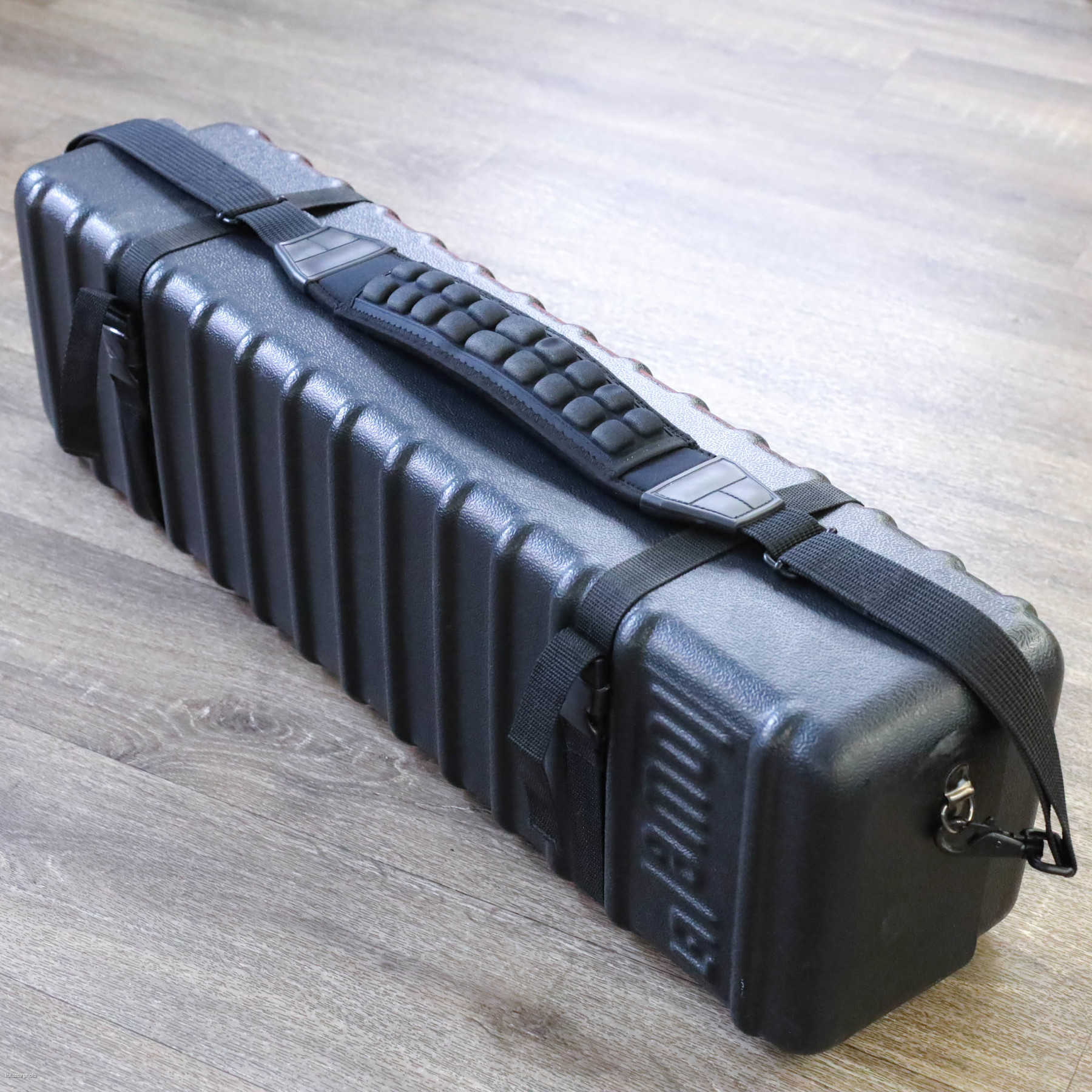 Dedolight DLH4 (2 шт) + Lowel V-Light Dedolight DLH4 (2 шт) + Lowel V-Light