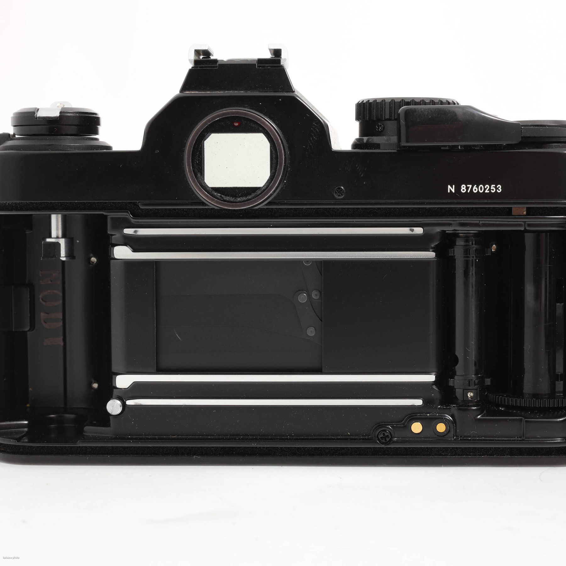 Nikon FM2 с объективом 50mm f/1.8 Nikkor AI-S Nikon FM2 с объективом 50mm f/1.8 Nikkor AI-S