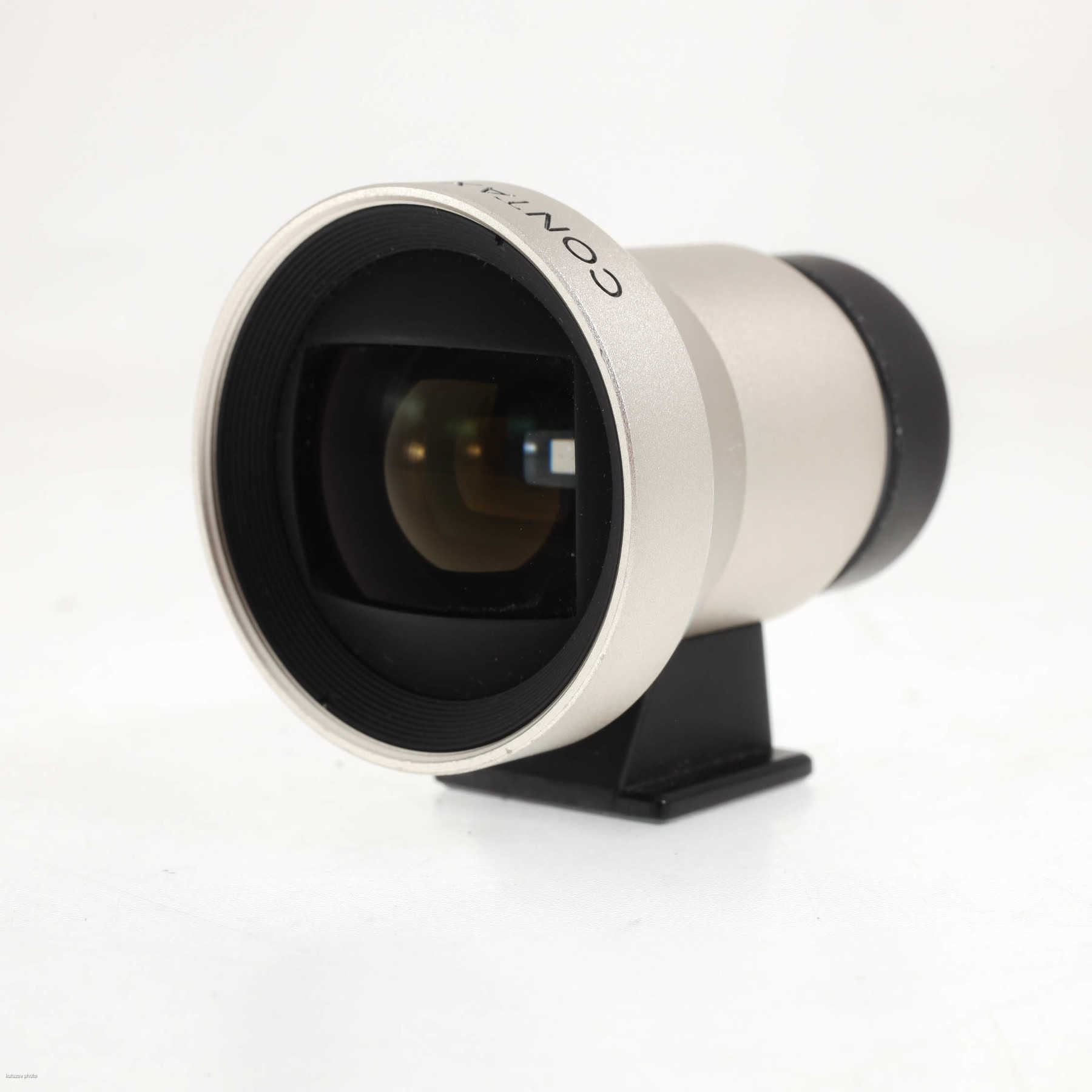 Contax G 21mm f/2.8 T* Carl Zeiss Biogon Contax G 21mm f/2.8 T* Carl Zeiss Biogon