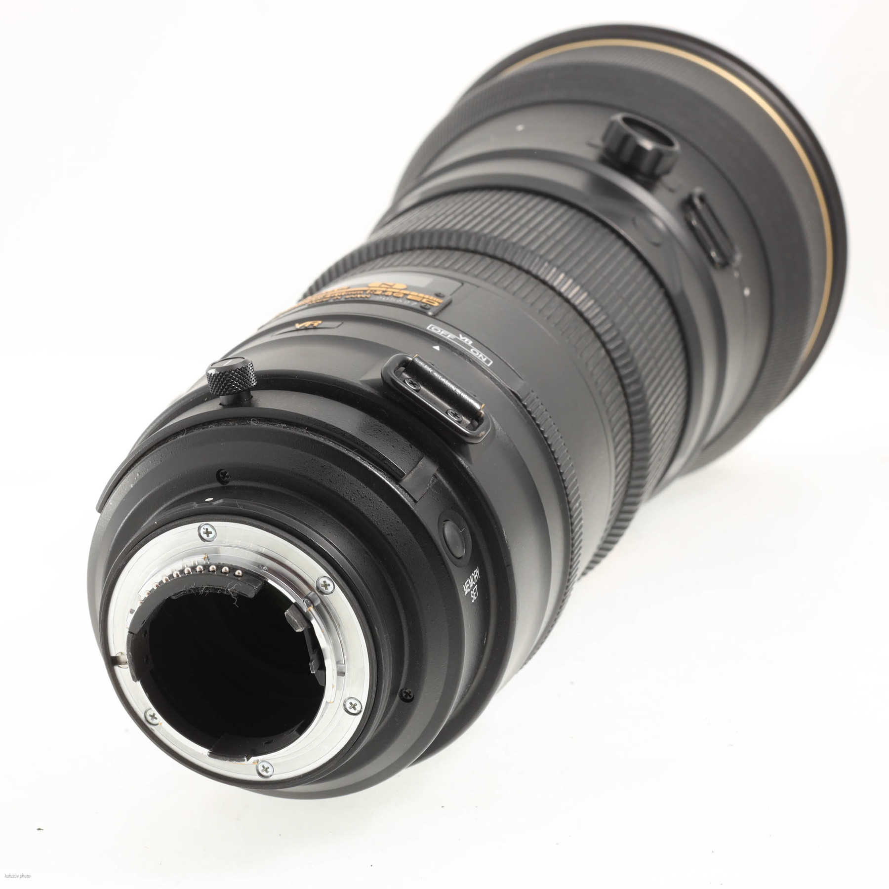 Nikon 400mm f/2.8 G ED VR N AF-S Nikkor Nikon 400mm f/2.8 G ED VR N AF-S Nikkor