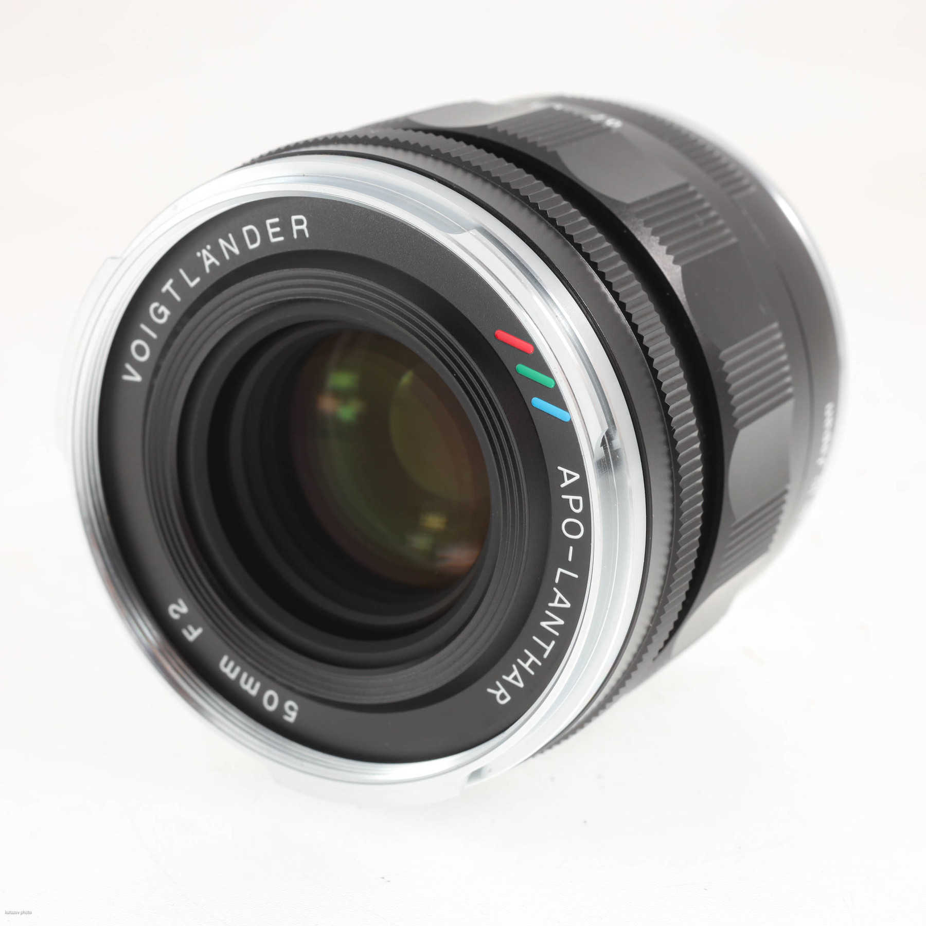 Voigtländer Apo-Lanthar 50mm f/2 Aspherical Voigtländer Apo-Lanthar 50mm f/2 Aspherical