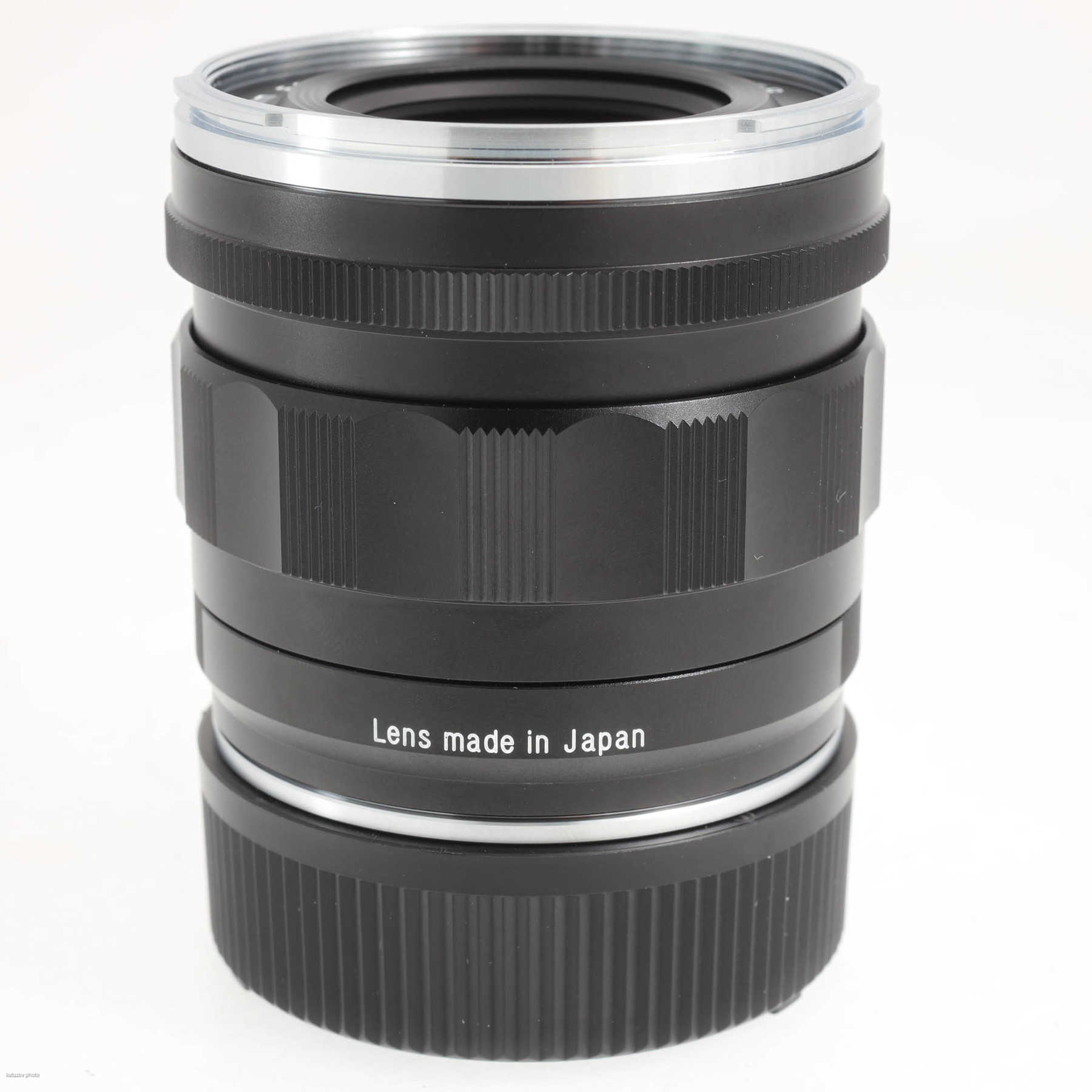 Voigtländer Apo-Lanthar 50mm f/2 Aspherical Voigtländer Apo-Lanthar 50mm f/2 Aspherical