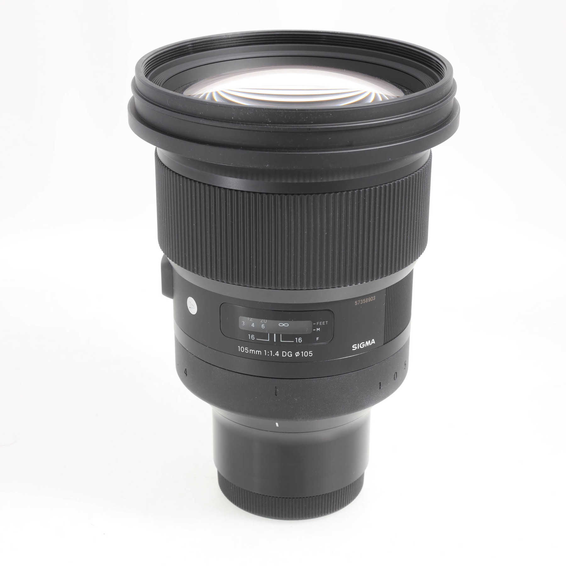 Sigma 105mm f/1.4 DG (Sony E) Sigma 105mm f/1.4 DG (Sony E)