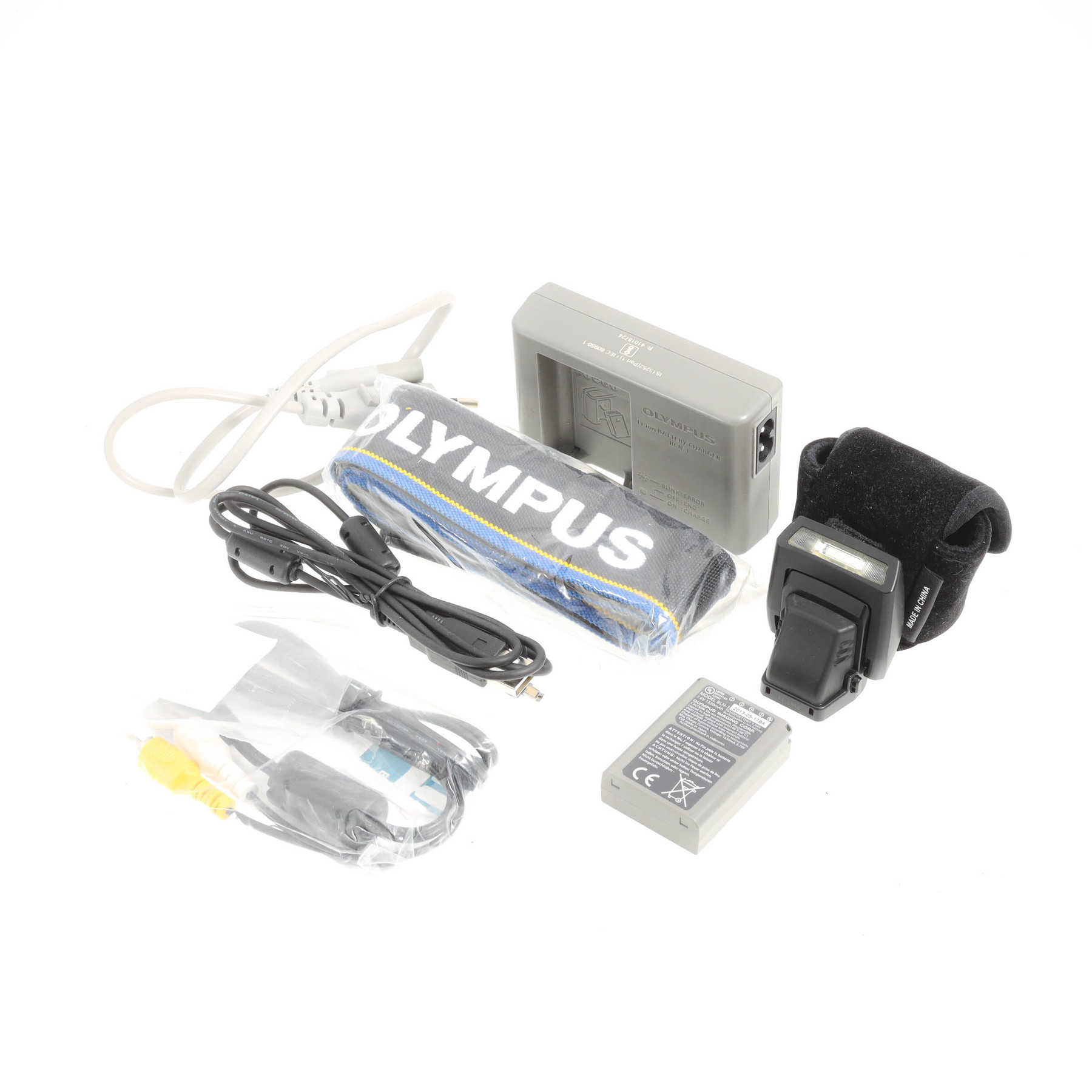 Olympus OM-D E-M1 с вертикальной рукояткой HLD-7 Olympus OM-D E-M1 с вертикальной рукояткой HLD-7