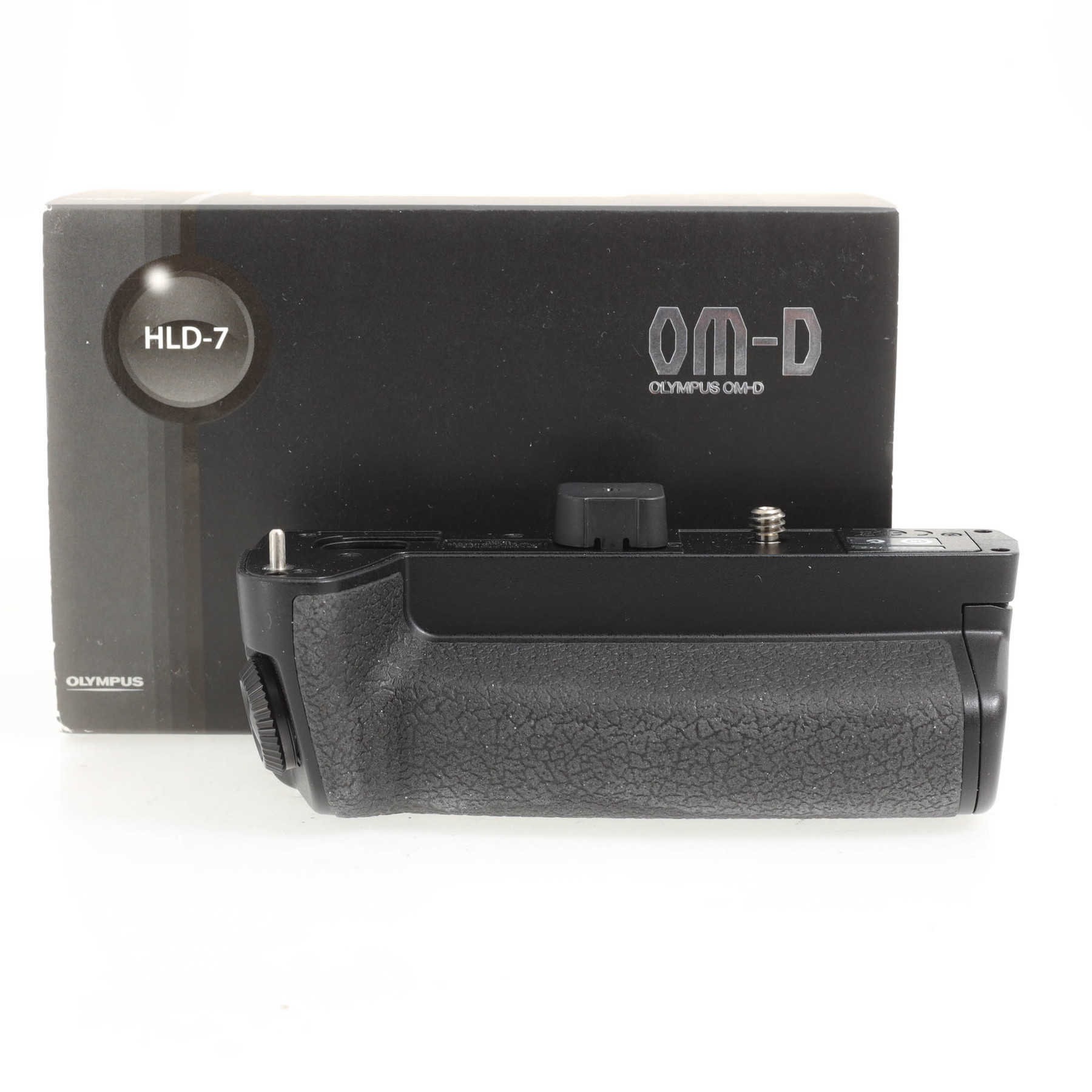 Olympus OM-D E-M1 с вертикальной рукояткой HLD-7 Olympus OM-D E-M1 с вертикальной рукояткой HLD-7