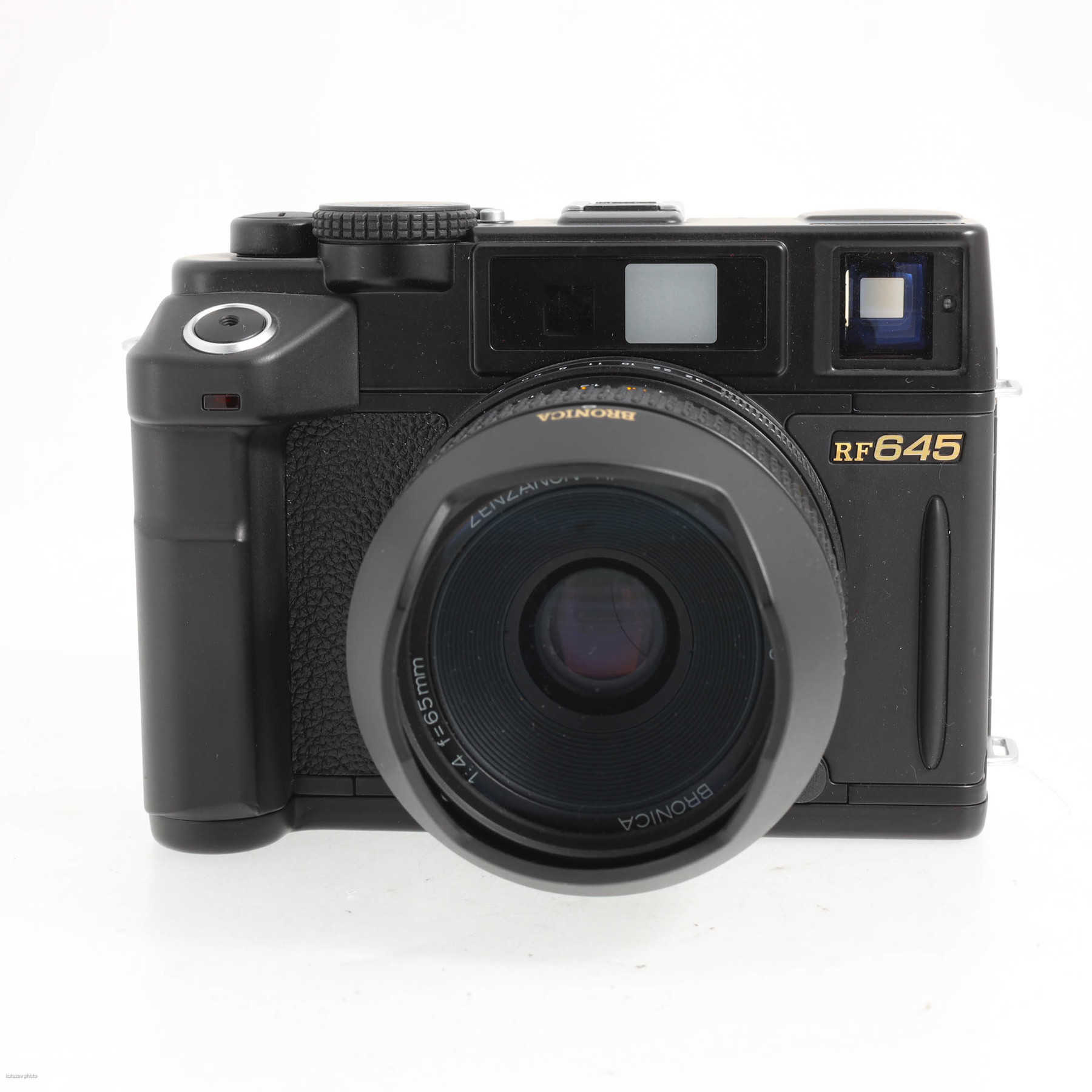 Bronica RF645 с объективом 65mm f/4 Zenzanon-RF Bronica RF645 с объективом 65mm f/4 Zenzanon-RF