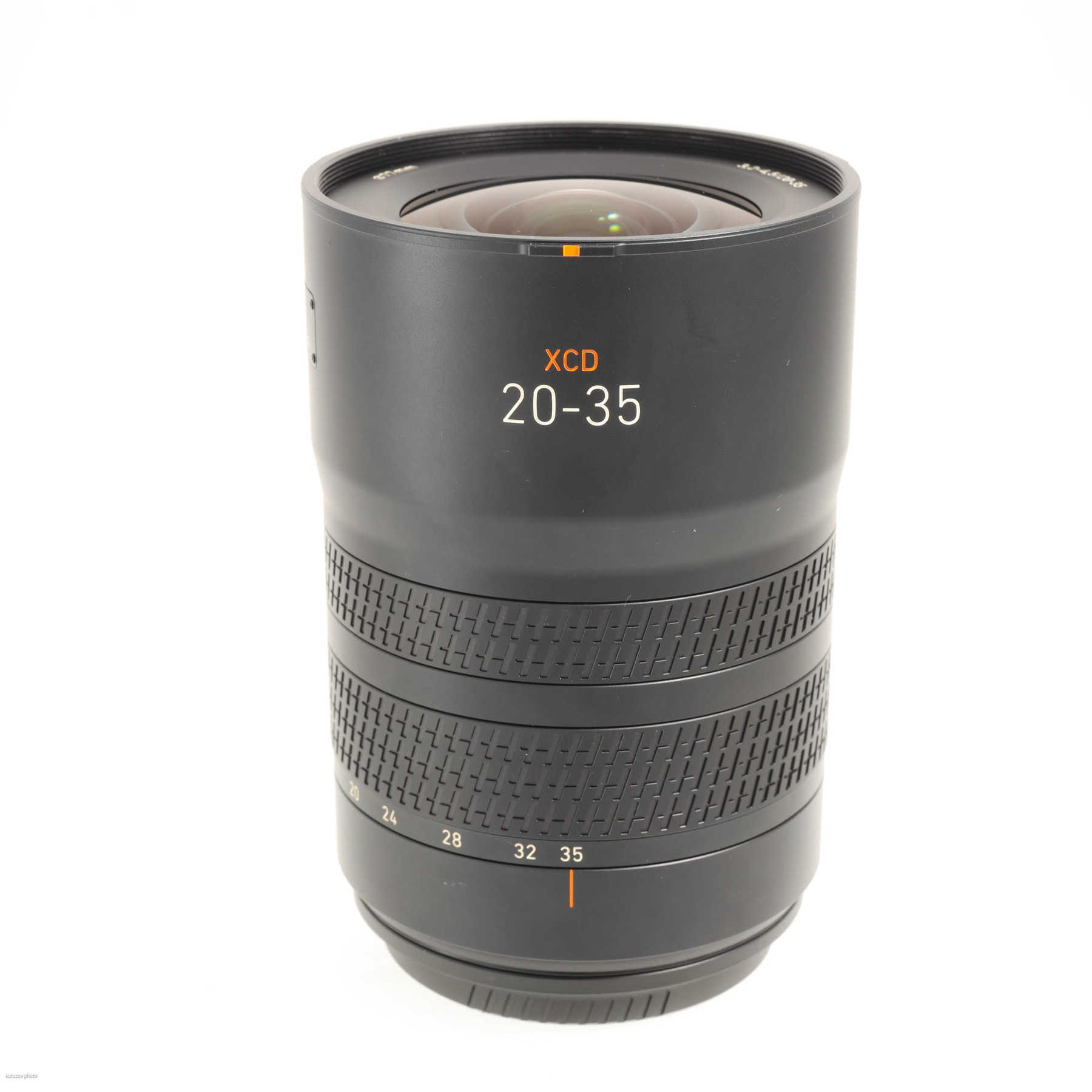 Hasselblad XCD 20-35mm f/3.2-4.5 E Hasselblad XCD 20-35mm f/3.2-4.5 E