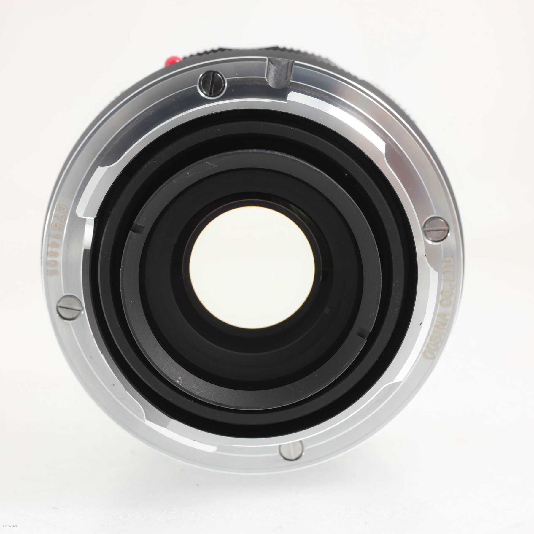 Voigtländer Apo-Lanthar 50mm f/2 Aspherical Voigtländer Apo-Lanthar 50mm f/2 Aspherical