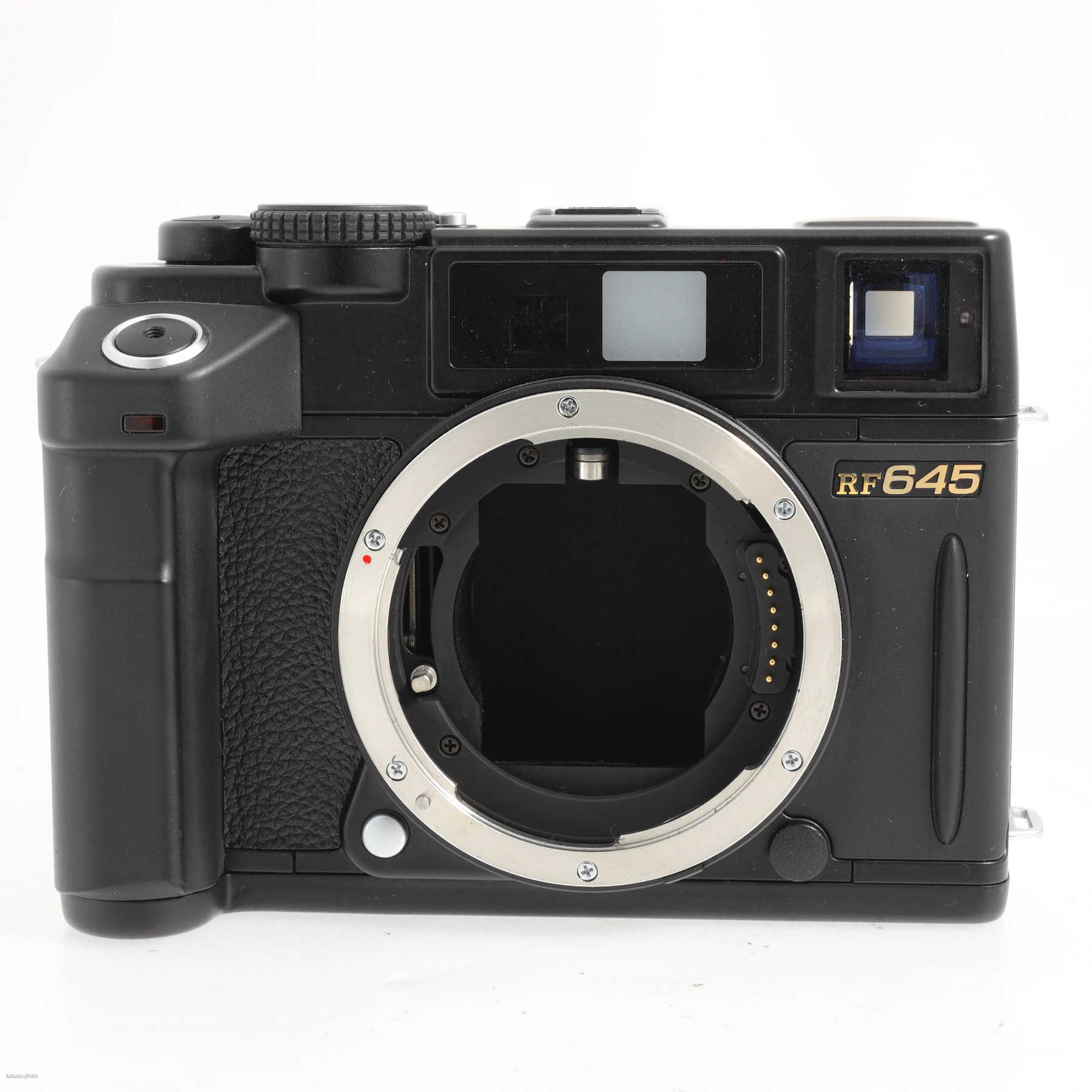 Bronica RF645 с объективом 65mm f/4 Zenzanon-RF Bronica RF645 с объективом 65mm f/4 Zenzanon-RF
