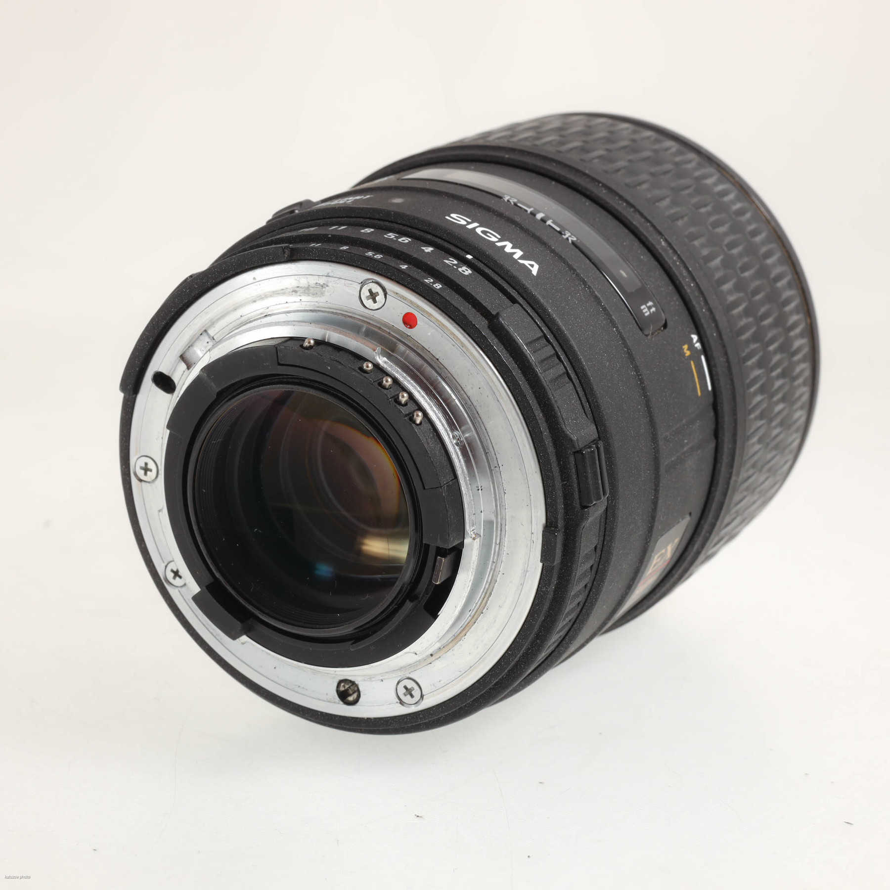 Sigma 105mm f/2.8 D FX Macro (Nikon F/AF) Sigma 105mm f/2.8 D FX Macro (Nikon F/AF)