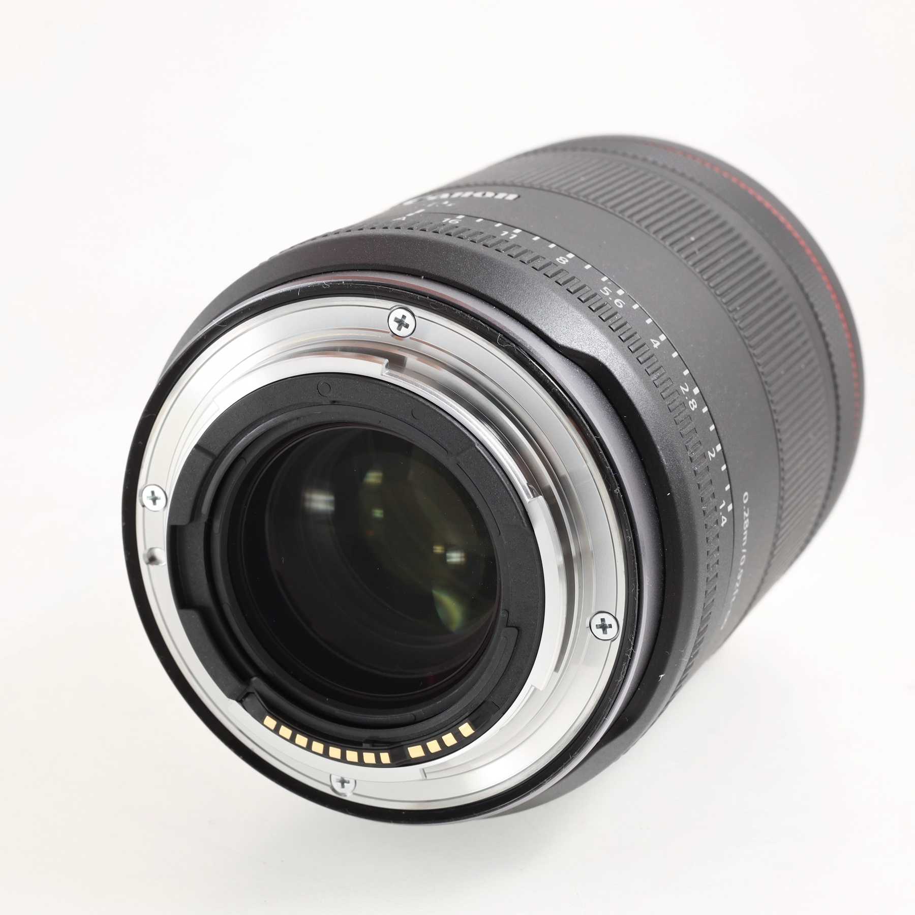 Canon RF 35mm f/1.4 L VCM Canon RF 35mm f/1.4 L VCM
