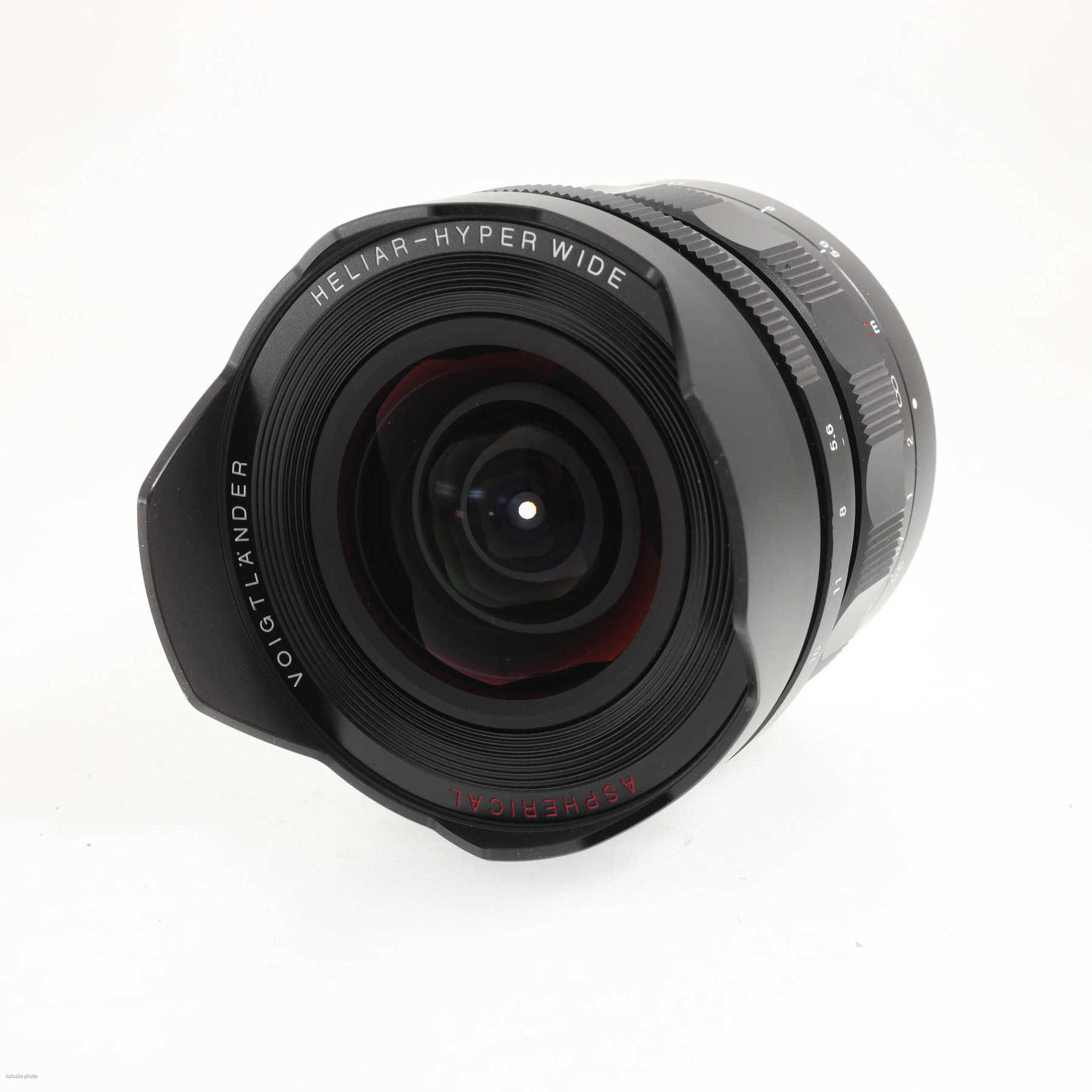Voigtländer Heliar Hyper Wide 10mm f/5.6 Aspherical Voigtländer Heliar Hyper Wide 10mm f/5.6 Aspherical