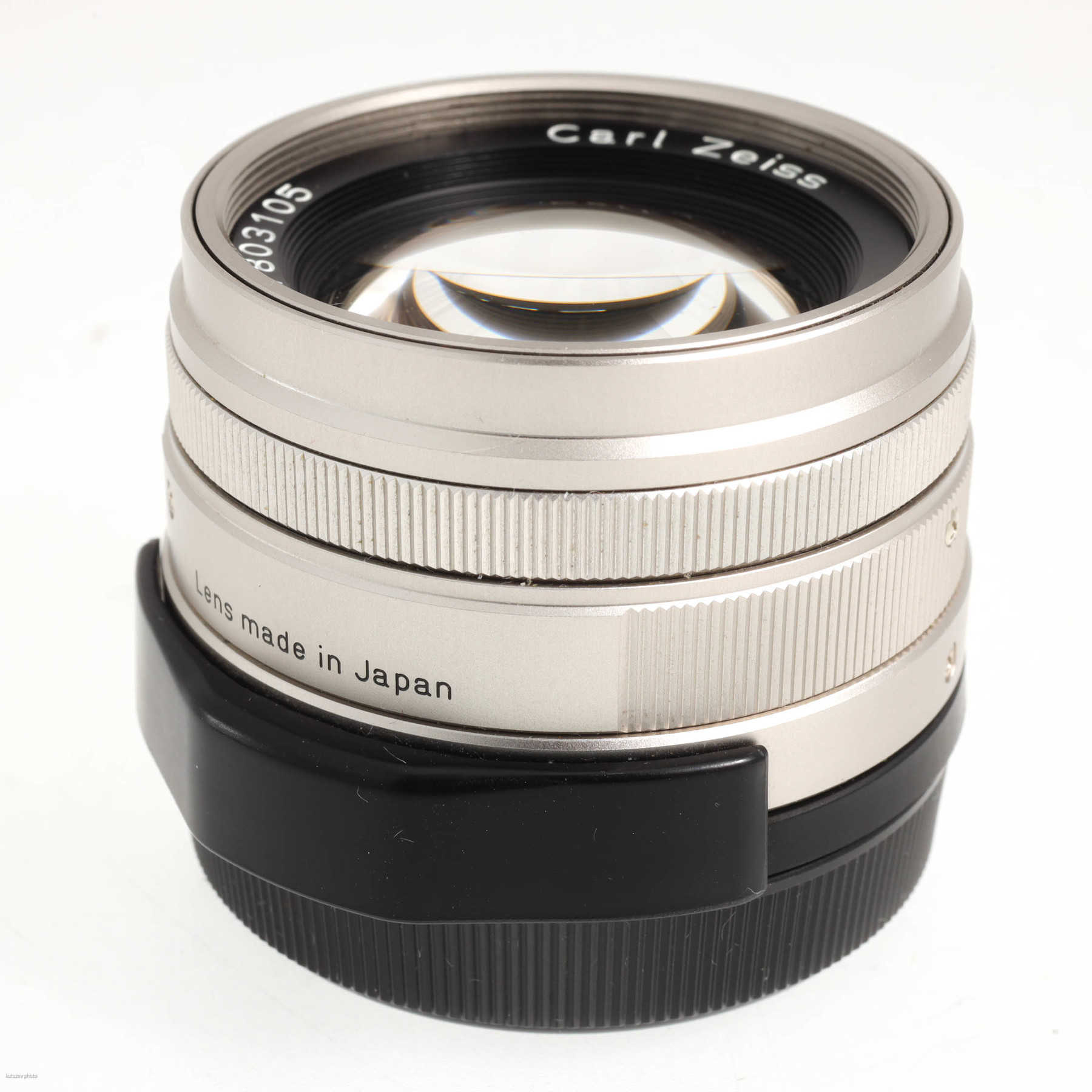 Contax G 45mm f/2 T* Carl Zeiss Planar Contax G 45mm f/2 T* Carl Zeiss Planar
