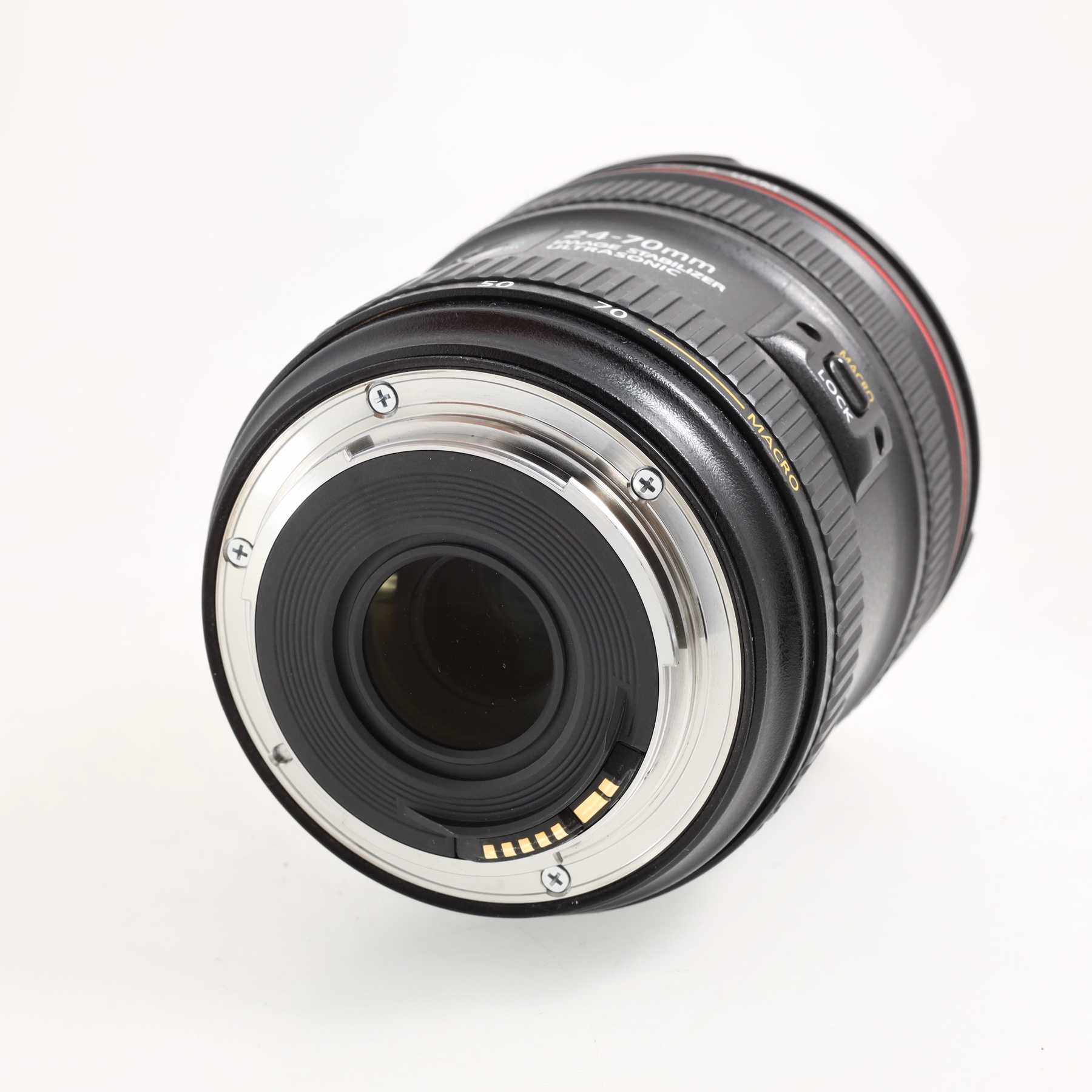 Canon EF 24-70mm f/4 L IS USM Canon EF 24-70mm f/4 L IS USM