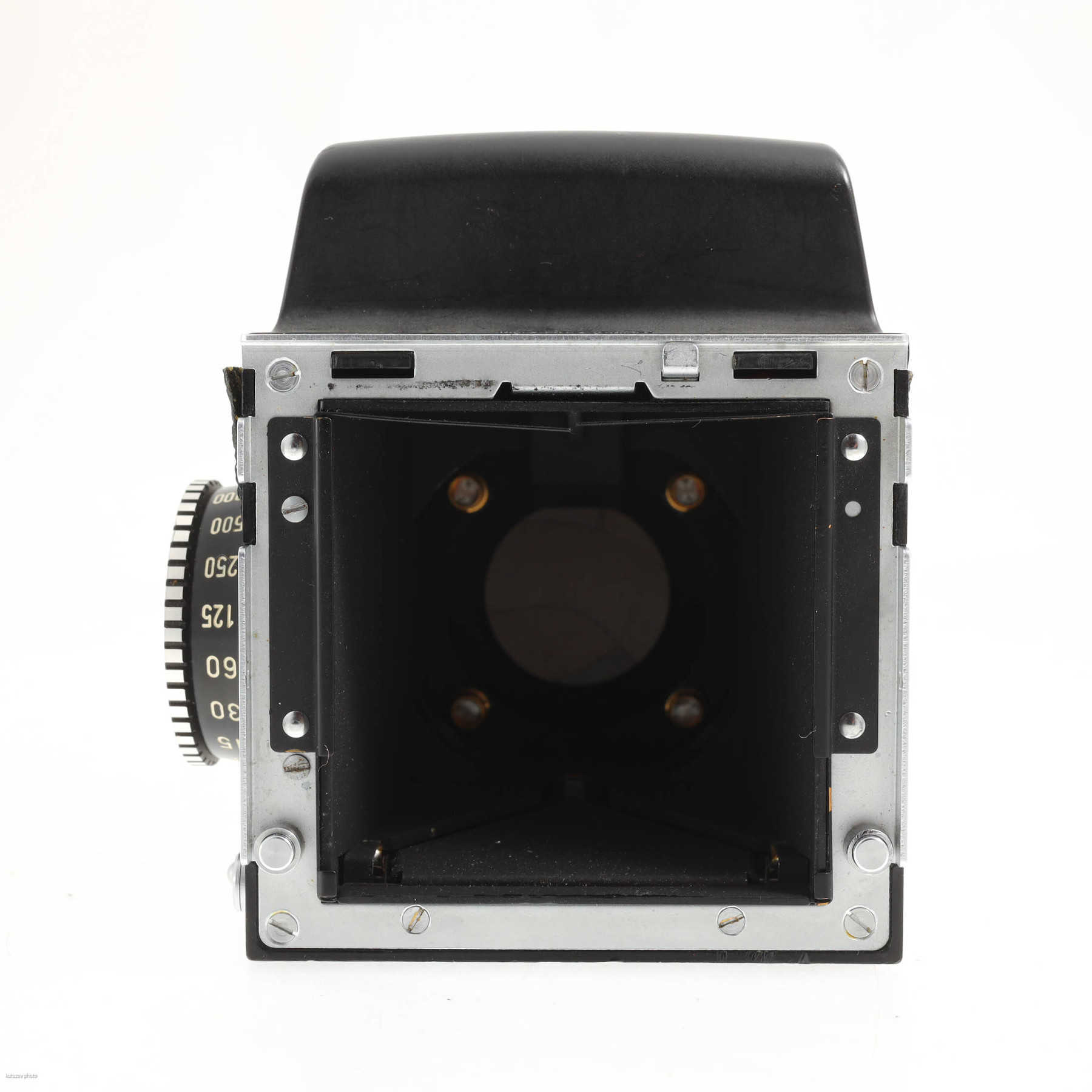 Rollei SL66 шахтный 2,5Х видоискатель с замером (Rigid Magnifing Hood) Rollei SL66 шахтный 2,5Х видоискатель с замером (Rigid Magnifing Hood)