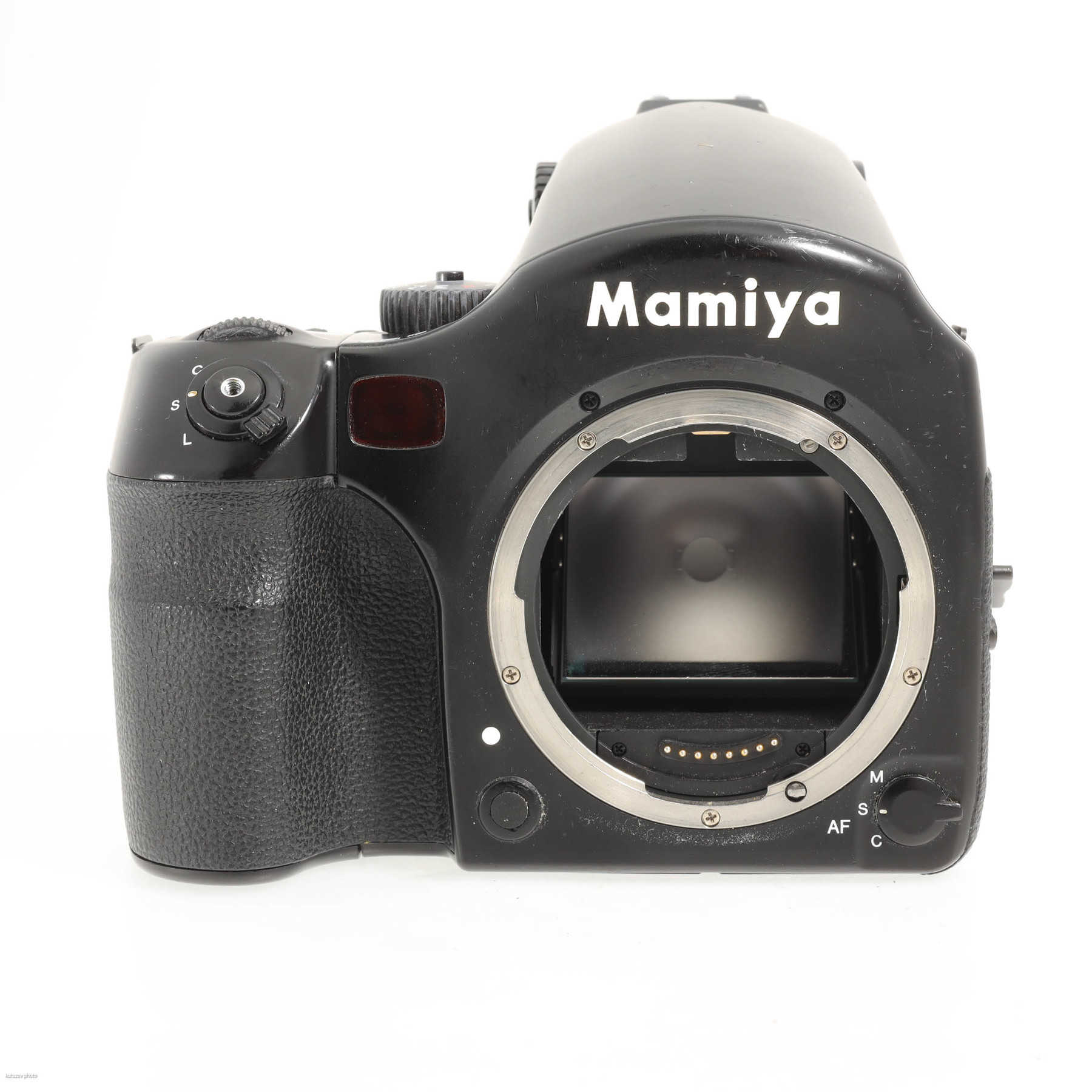Mamiya 645 AFD с объективом AF 80mm f/2.8 Mamiya 645 AFD с объективом AF 80mm f/2.8