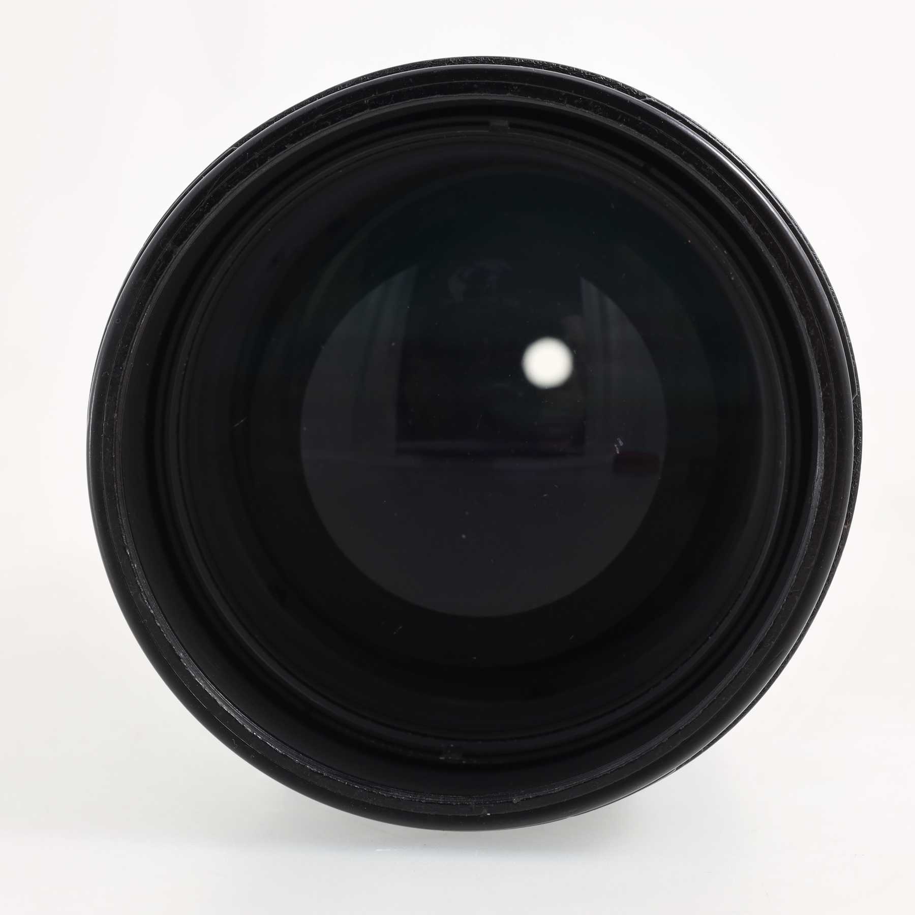 Nikon AF Nikkor 80-200mm f/2.8 D ED (MKII) Nikon AF Nikkor 80-200mm f/2.8 D ED (MKII)