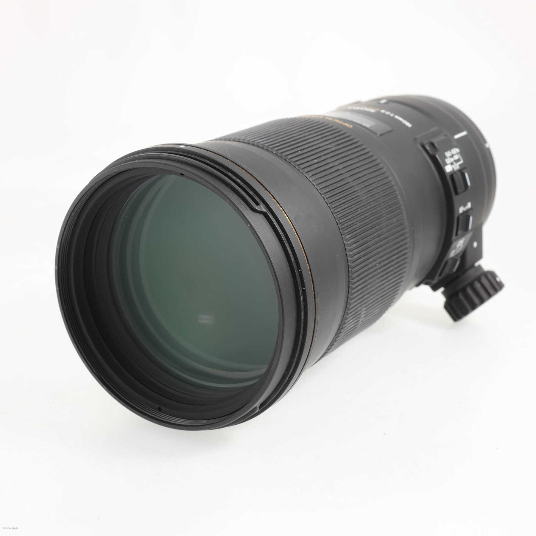 Sigma 180mm f/2.8 APO Macro DG HSM OS (Canon EF) Sigma 180mm f/2.8 APO Macro DG HSM OS (Canon EF)