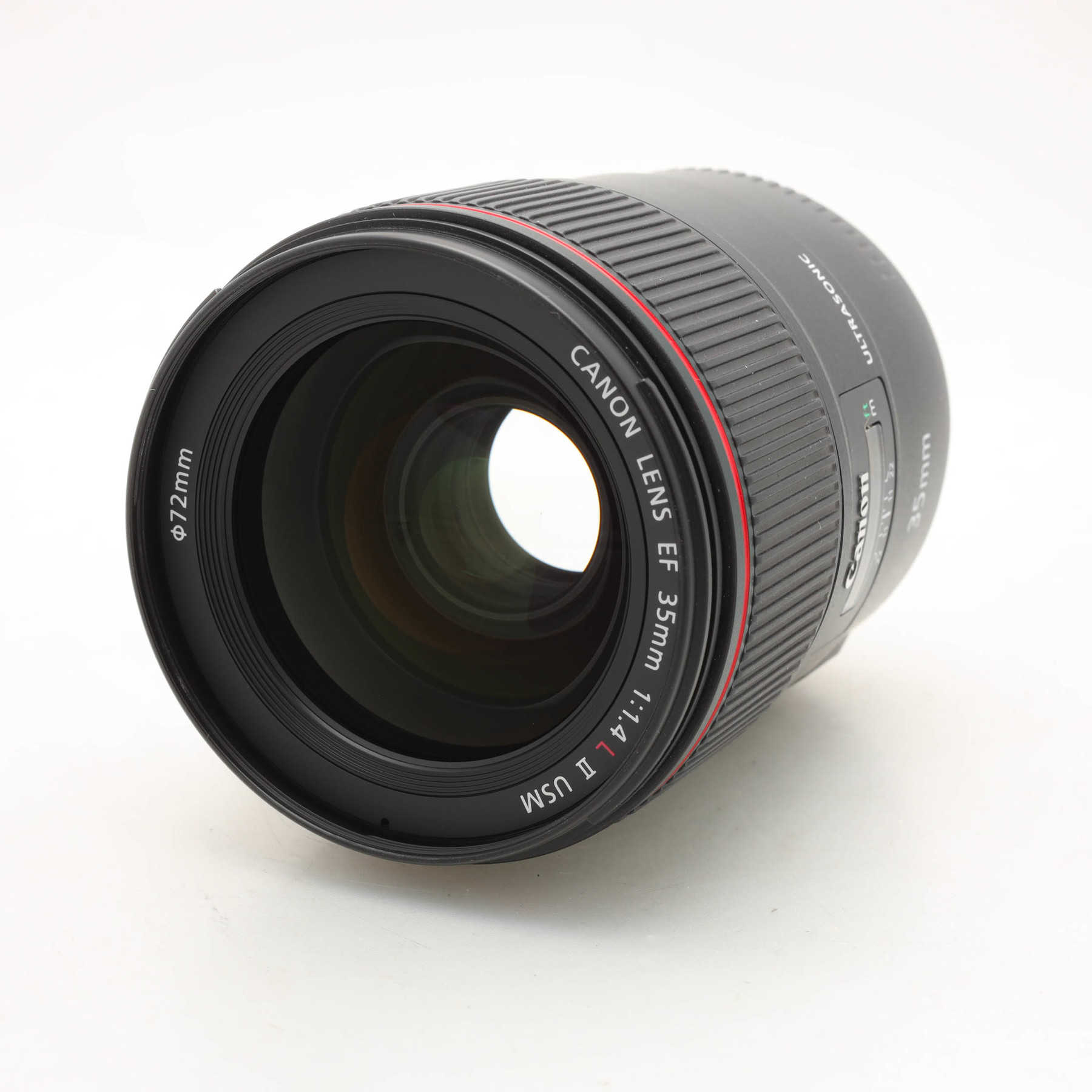 Canon 35mm f/1.4 L II USM EF Canon 35mm f/1.4 L II USM EF