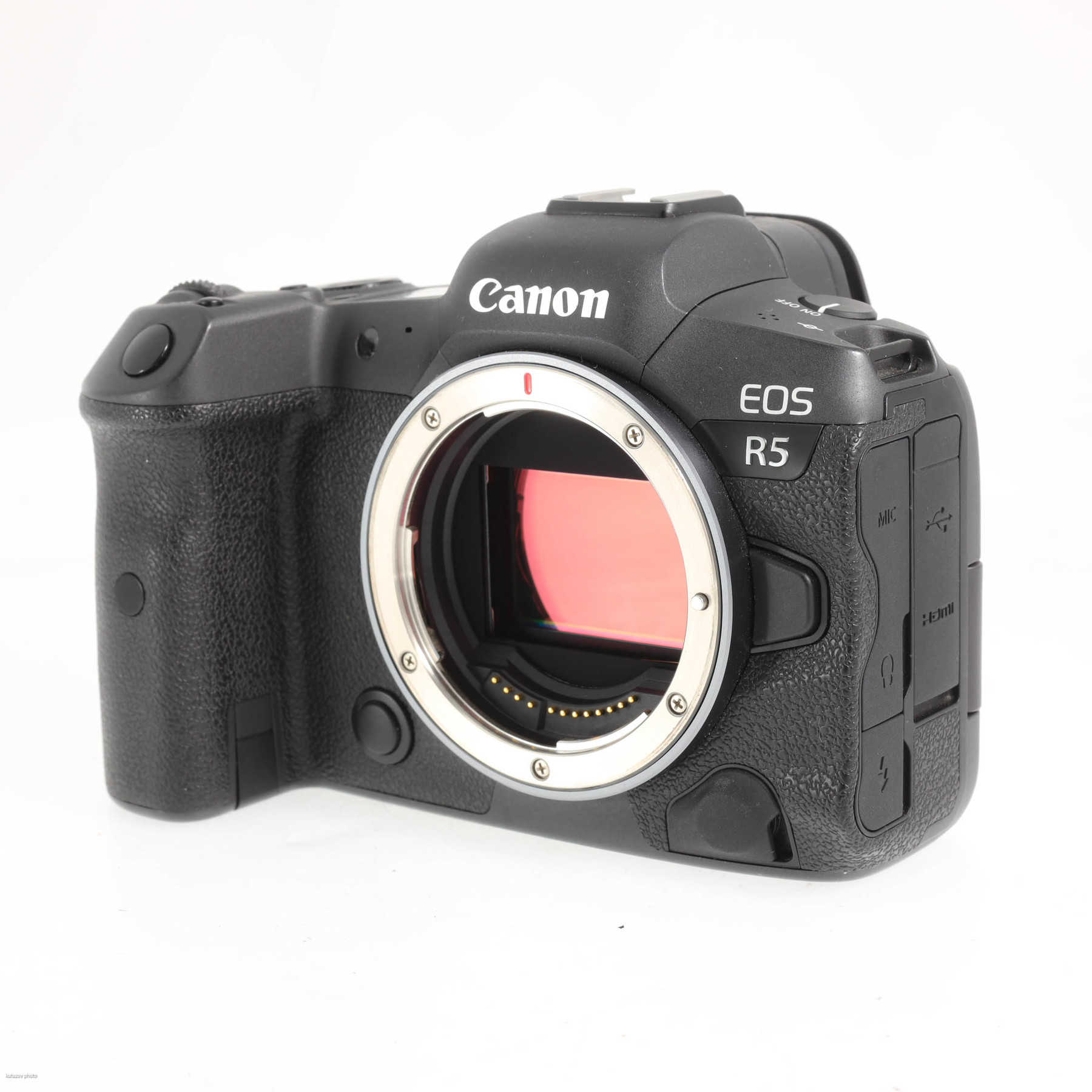 Canon EOS R5 Canon EOS R5