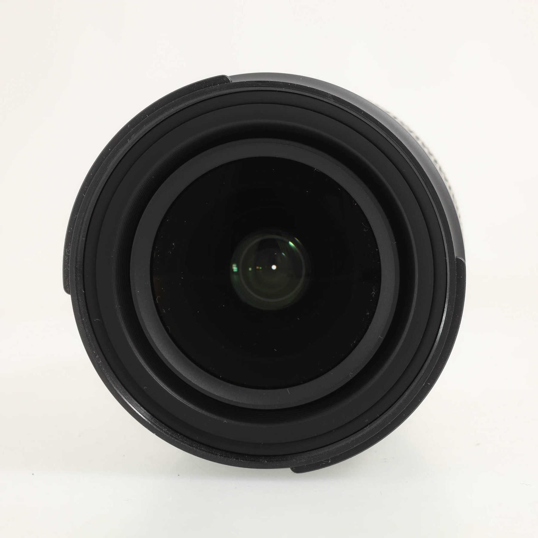 Tamron 17-28mm f/2.8 Di III RXD (Sony E) Tamron 17-28mm f/2.8 Di III RXD (Sony E)