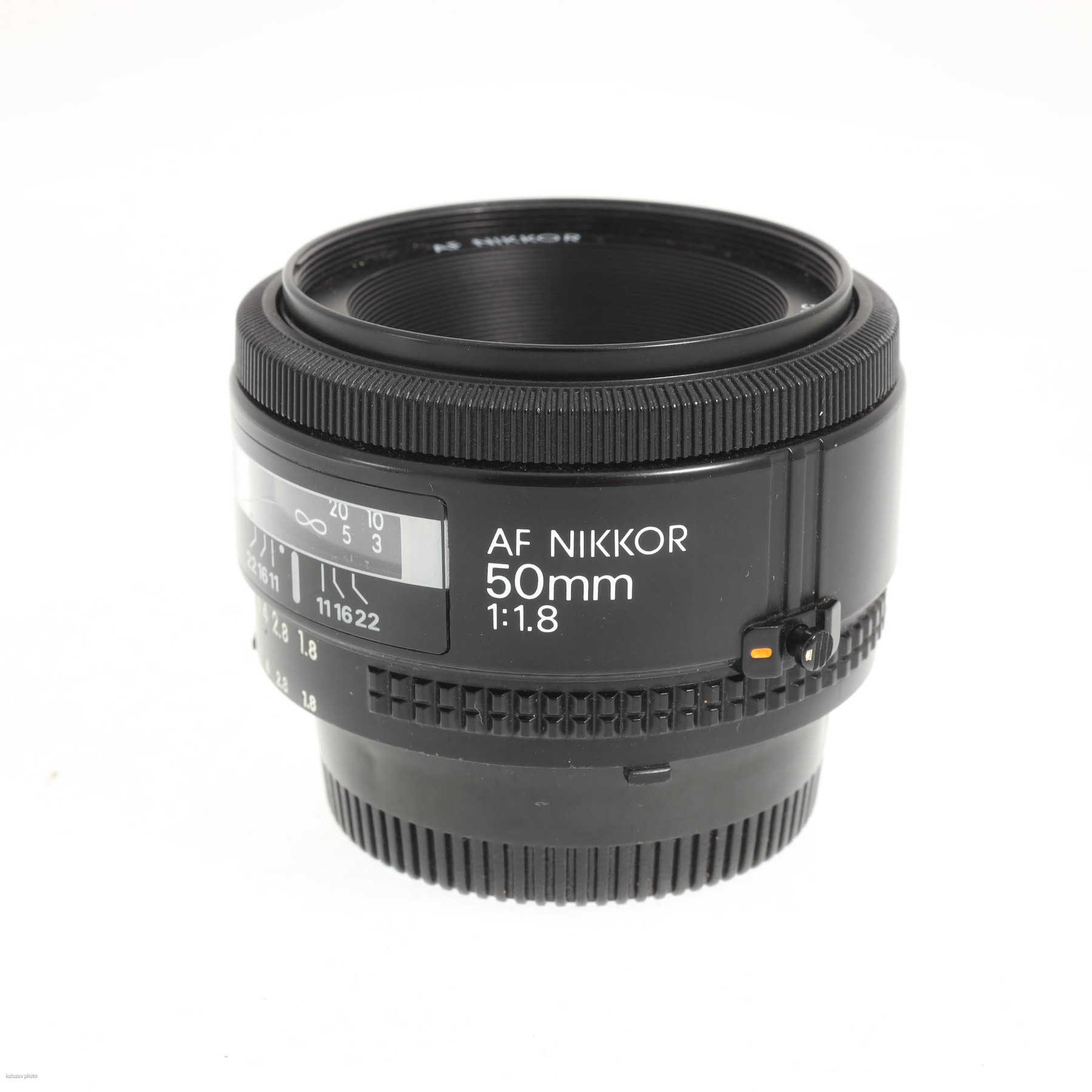 Nikon 50mm f/1.8 AF Nikkor Nikon 50mm f/1.8 AF Nikkor