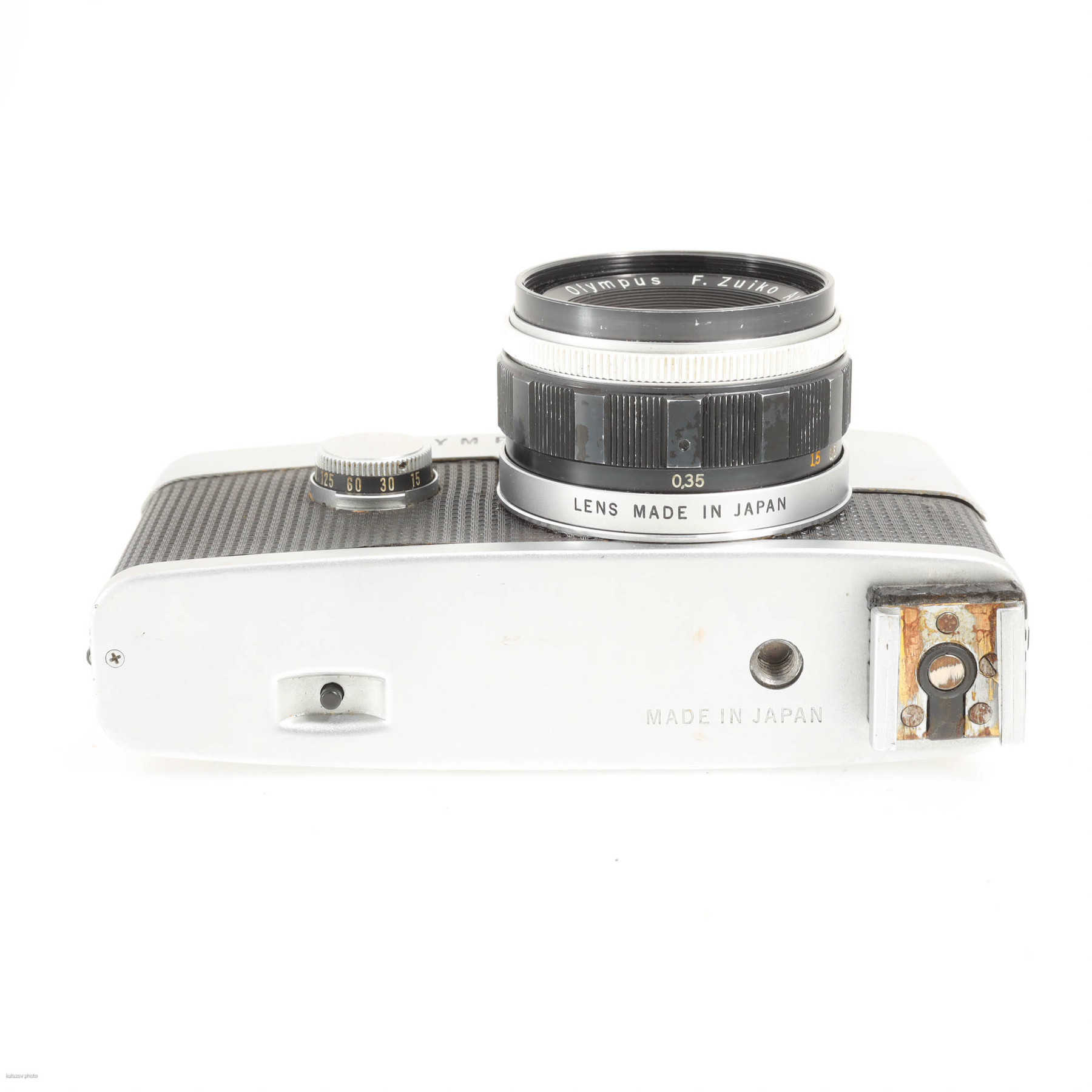 Olympus PEN F с объективом 35mm f/1.8 F.Zuiko Olympus PEN F с объективом 35mm f/1.8 F.Zuiko