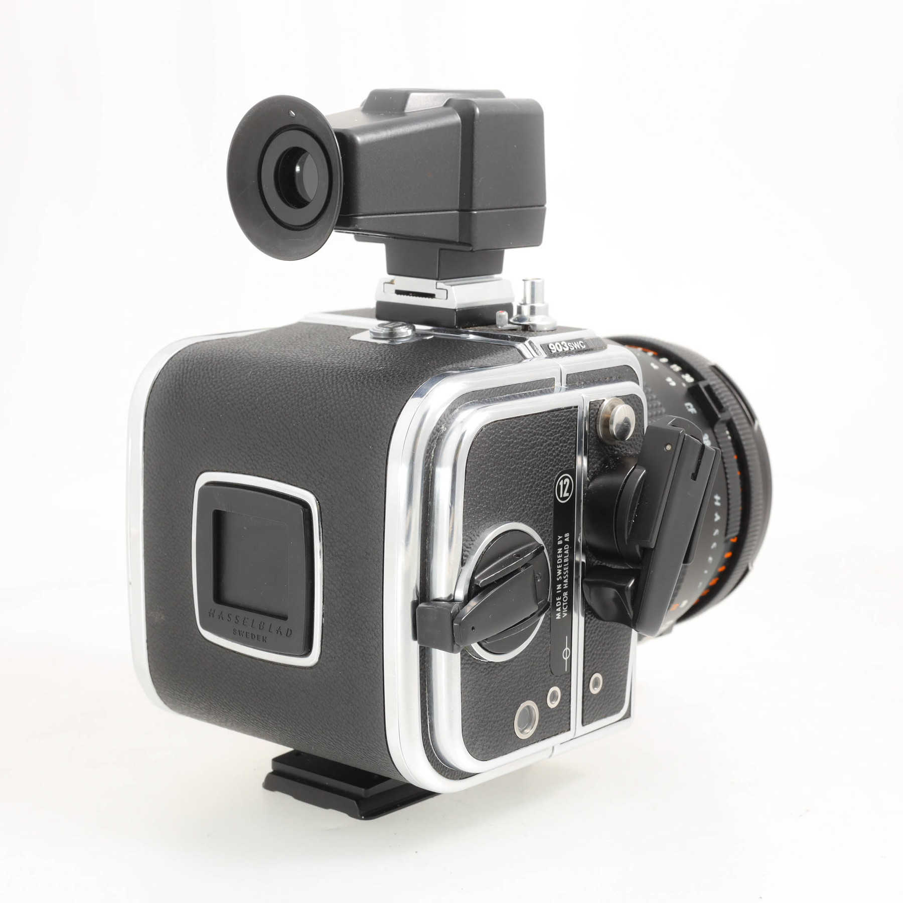 Hasselblad 903SWC (Carl Zeiss Biogon 38mm f/4.5) Hasselblad 903SWC (Carl Zeiss Biogon 38mm f/4.5)