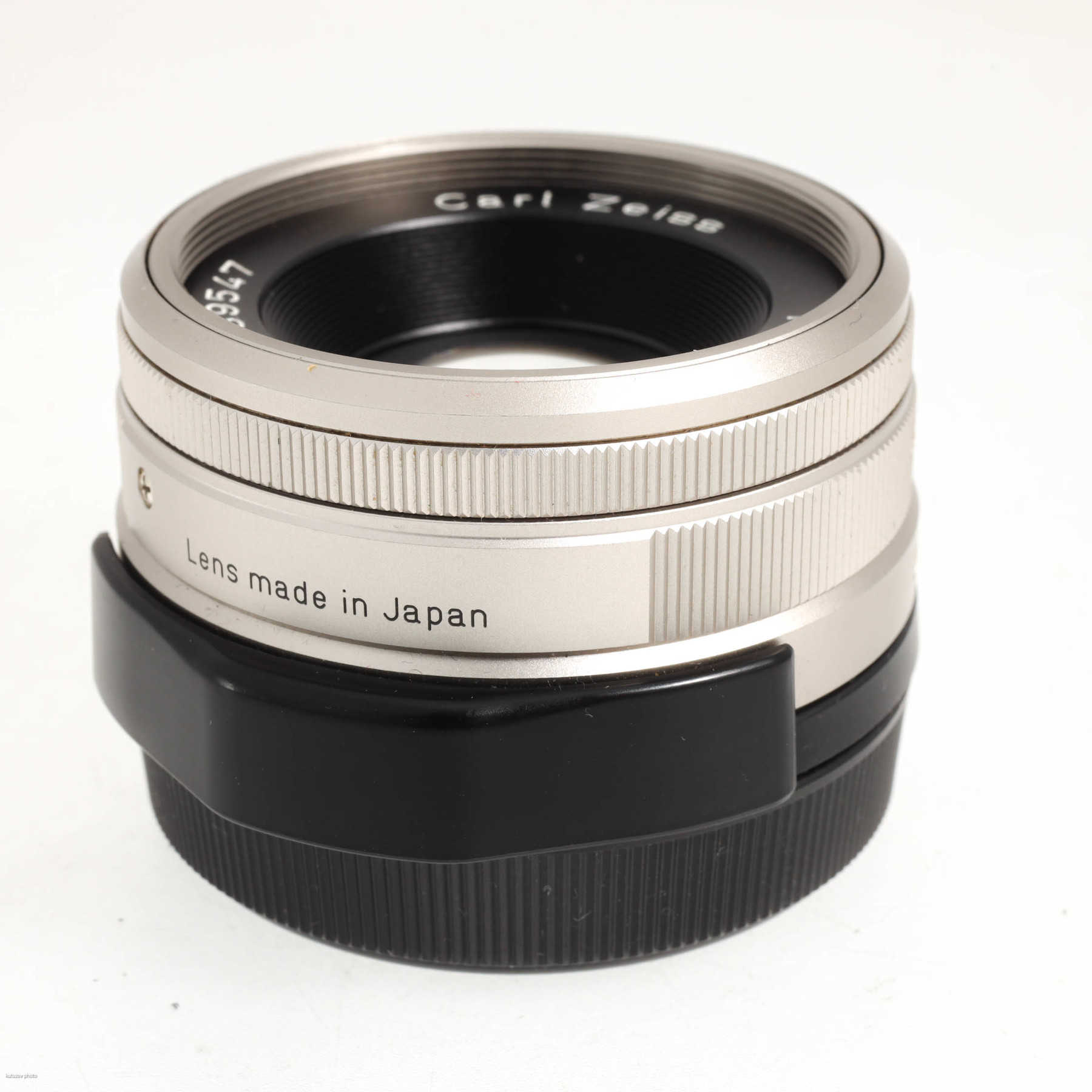 Contax G 35mm f/2 T* Carl Zeiss Planar Contax G 35mm f/2 T* Carl Zeiss Planar
