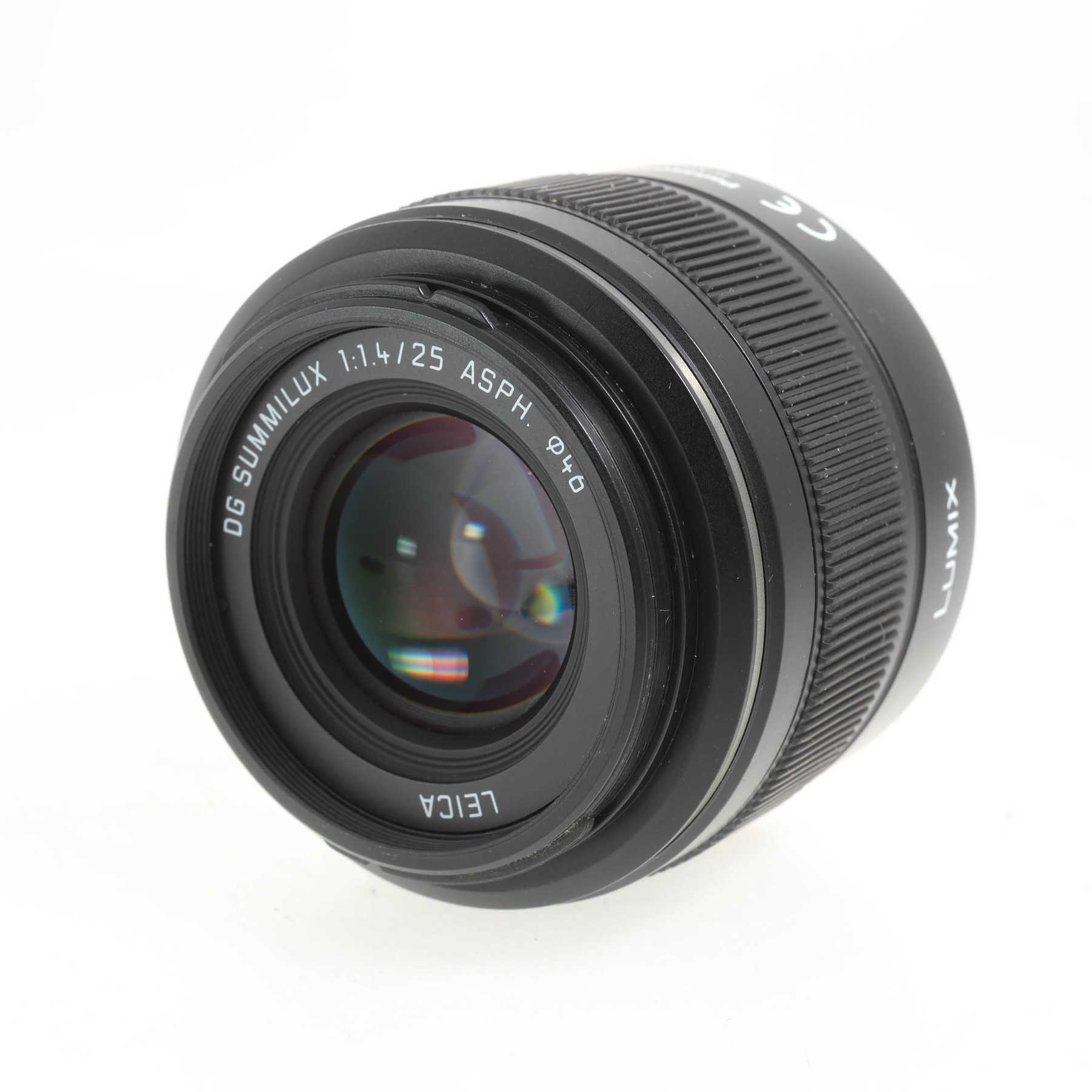 Panasonic 25mm f/1.4 Summilux ASPH Leica Panasonic 25mm f/1.4 Summilux ASPH Leica