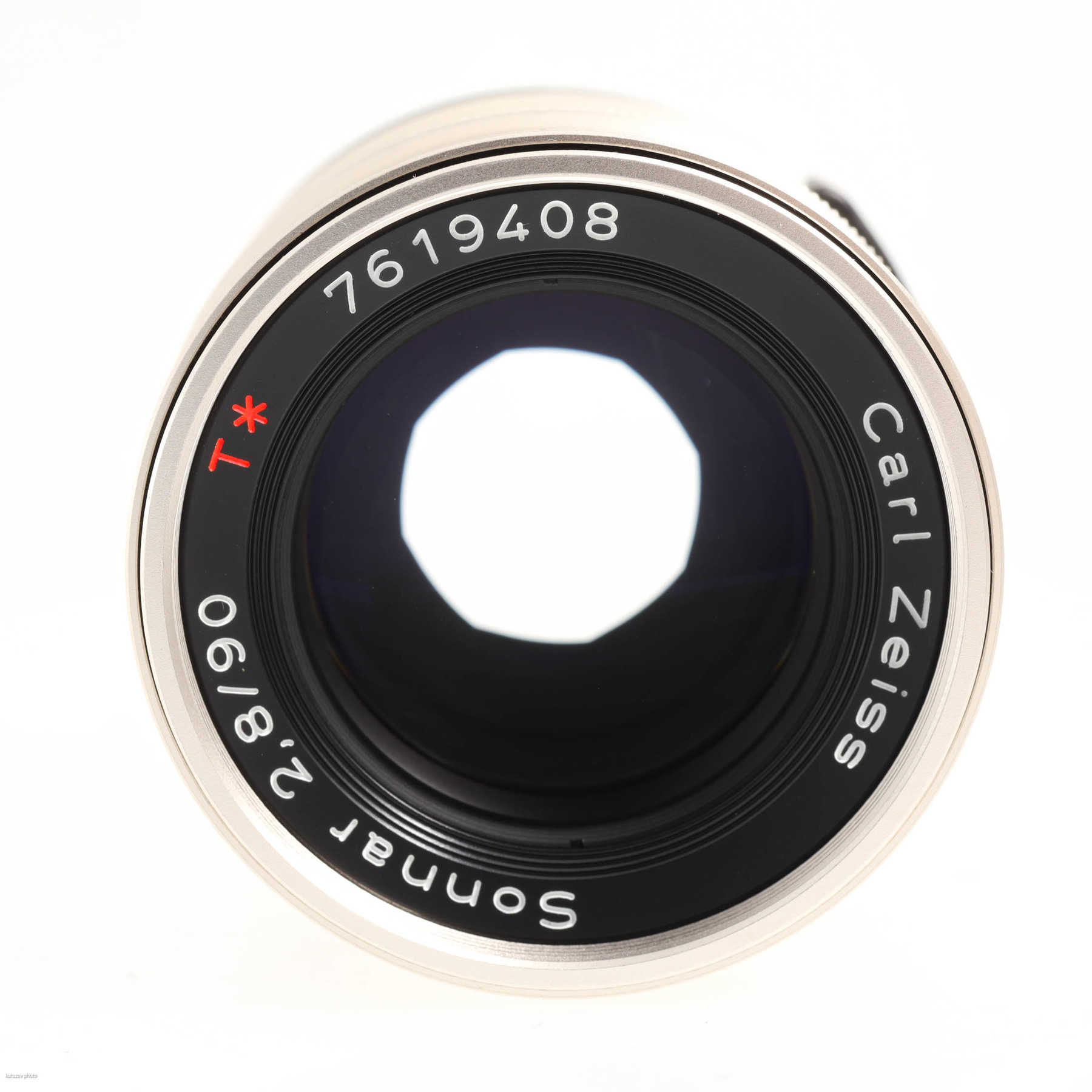 Contax G 90mm f/2.8 T* Carl Zeiss Sonnar Contax G 90mm f/2.8 T* Carl Zeiss Sonnar