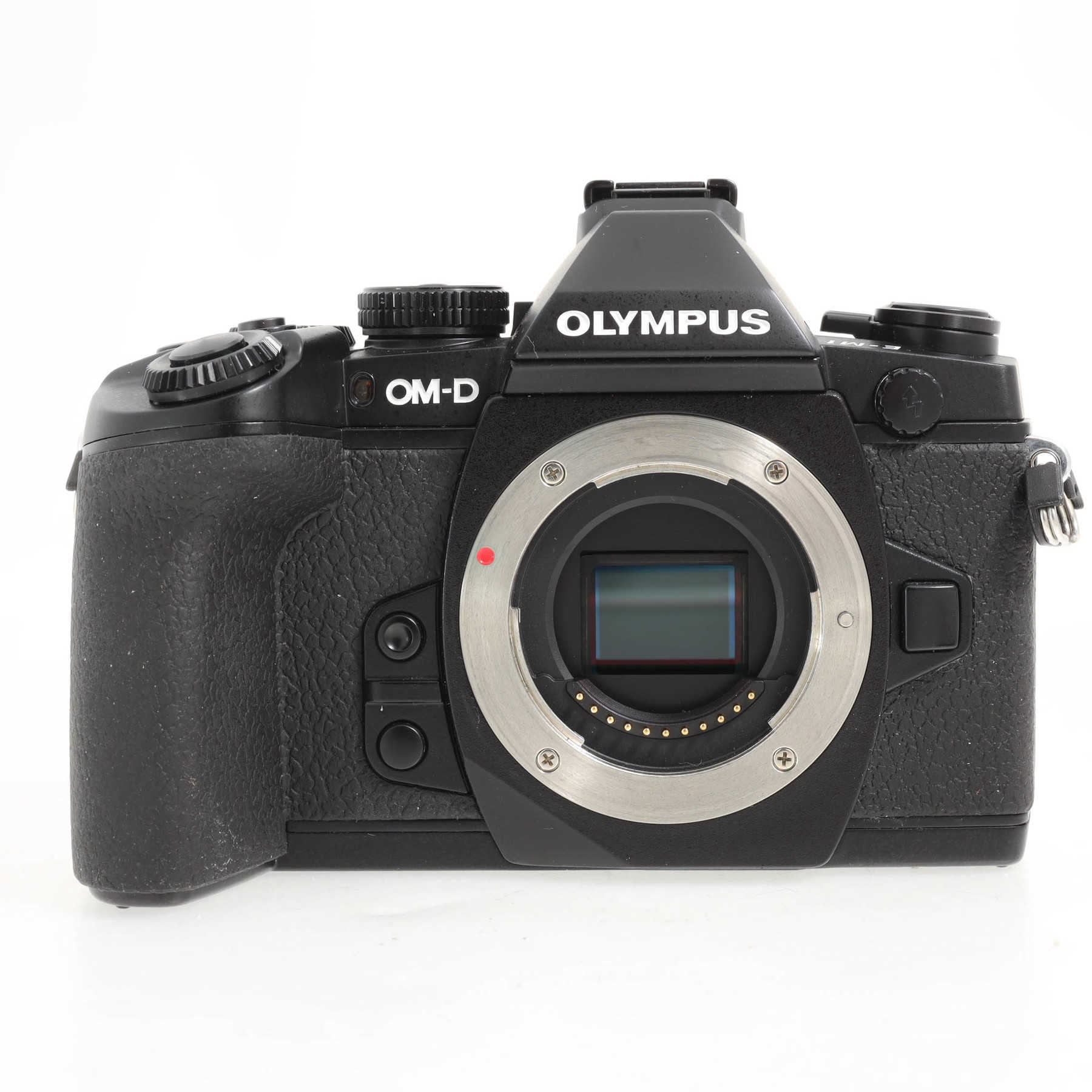 Olympus OM-D E-M1 с вертикальной рукояткой HLD-7 Olympus OM-D E-M1 с вертикальной рукояткой HLD-7