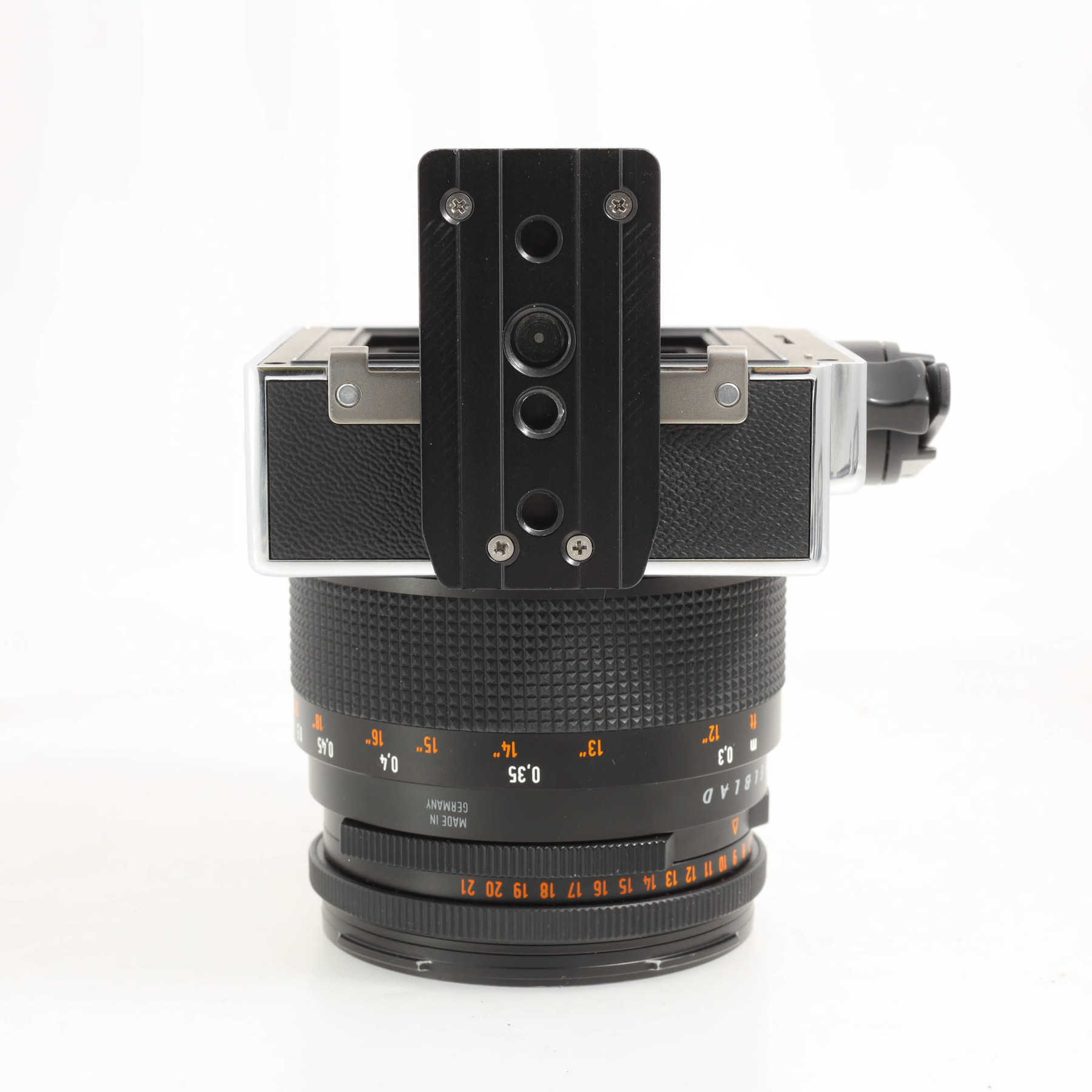 Hasselblad 903SWC (Carl Zeiss Biogon 38mm f/4.5) Hasselblad 903SWC (Carl Zeiss Biogon 38mm f/4.5)