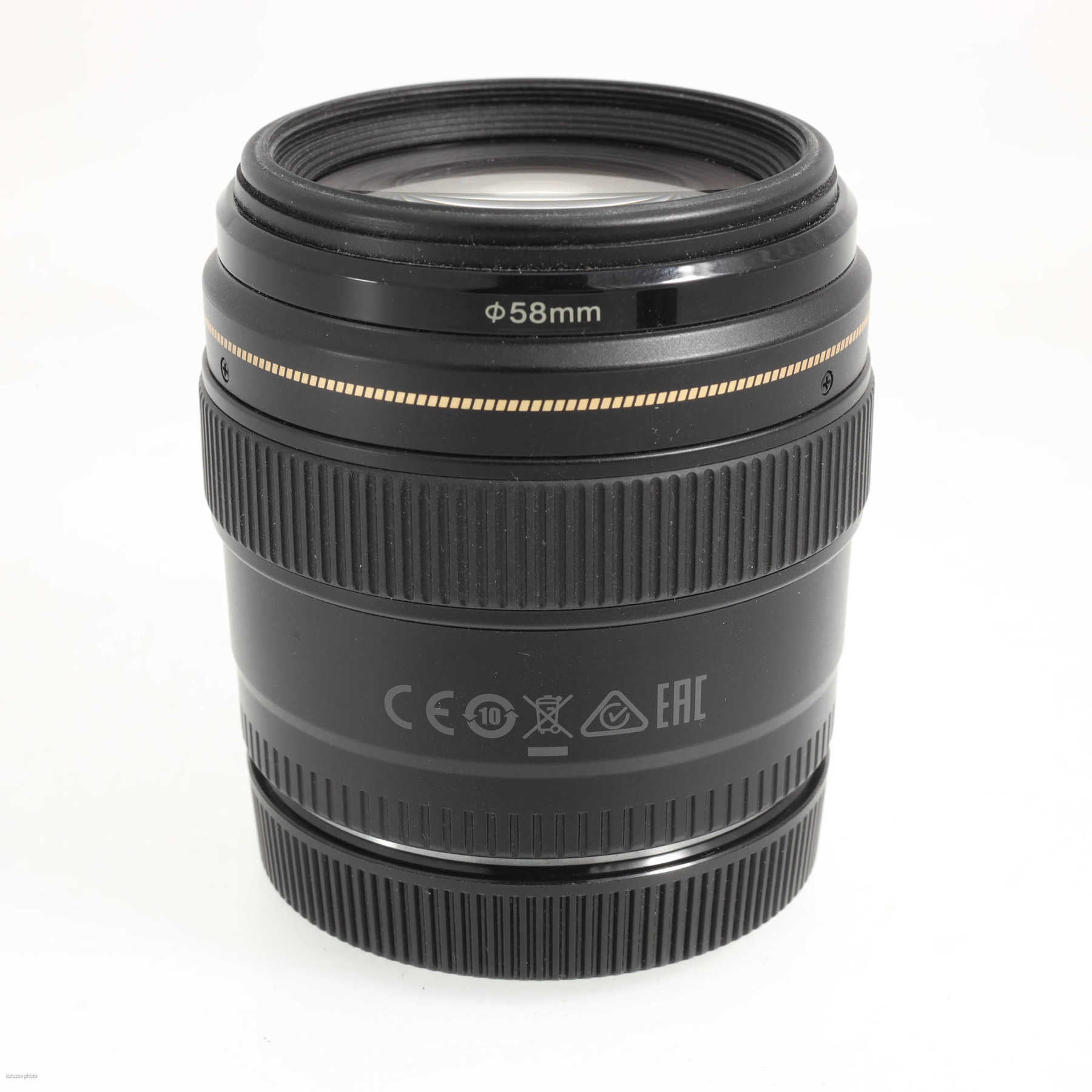 Canon EF 85mm f/1.8 USM Canon EF 85mm f/1.8 USM