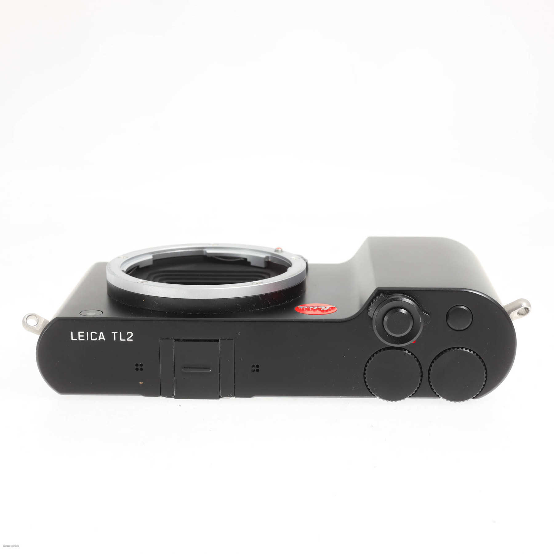 Leica TL2 с объективом 18-56mm f/3.5-5.6 ASPH Vario-Elmar-TL Leica TL2 с объективом 18-56mm f/3.5-5.6 ASPH Vario-Elmar-TL