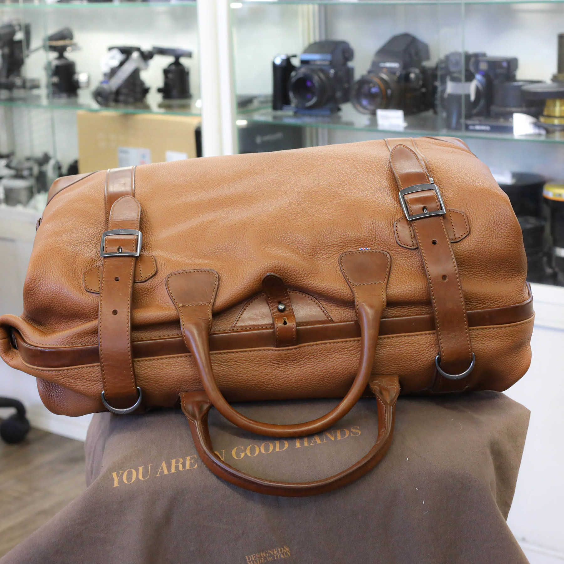 Сумка Barber Shop Quiff Doctor Camera Bag Сумка Barber Shop Quiff Doctor Camera Bag