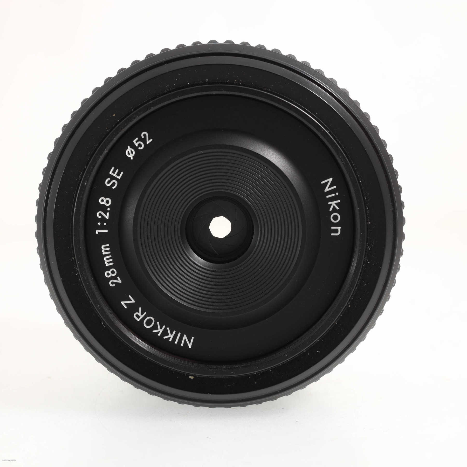 Nikon Nikkor Z 28mm f/2.8 SE Nikon Nikkor Z 28mm f/2.8 SE