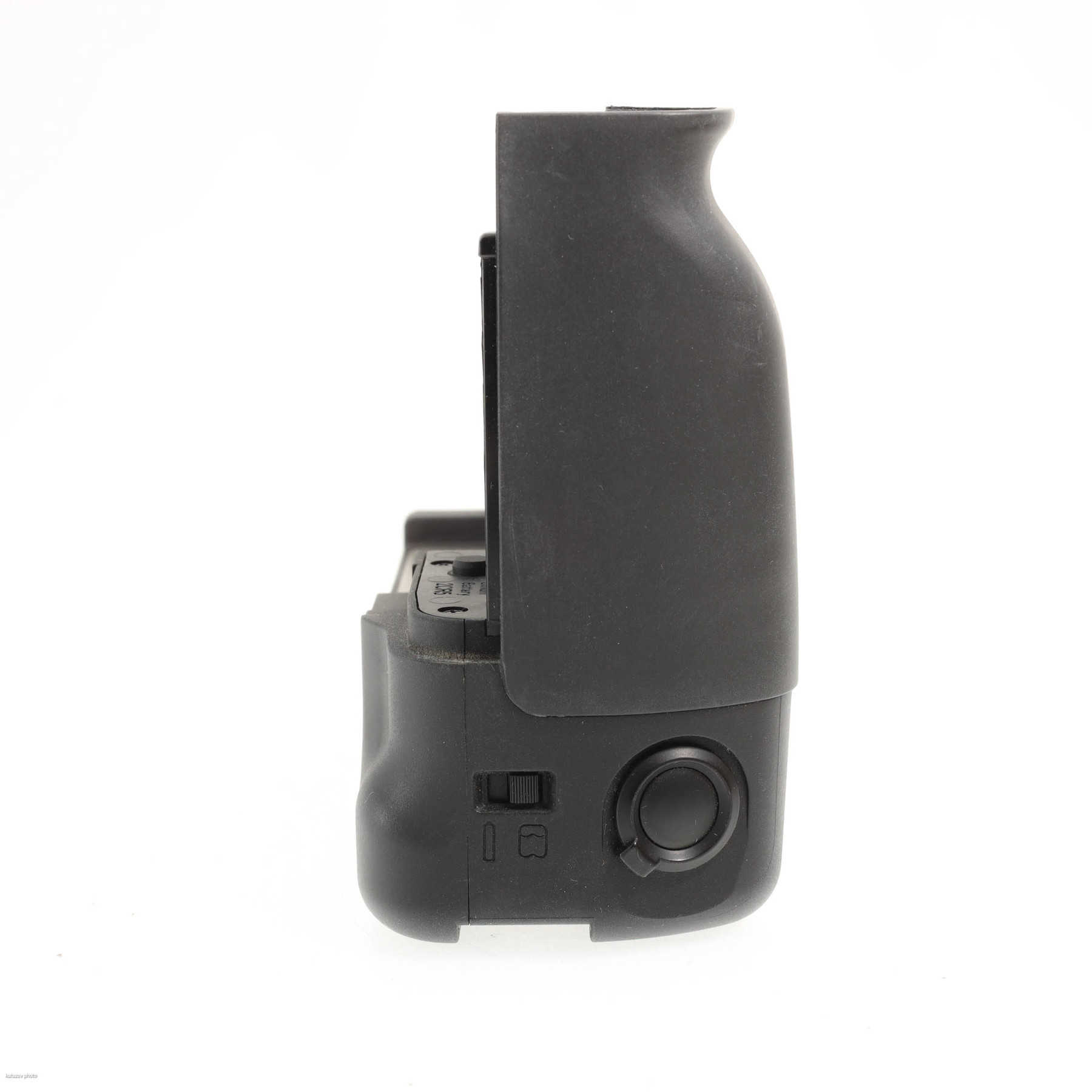 Contax 645 MP-1 вертикальная рукоятка Contax 645 MP-1 вертикальная рукоятка