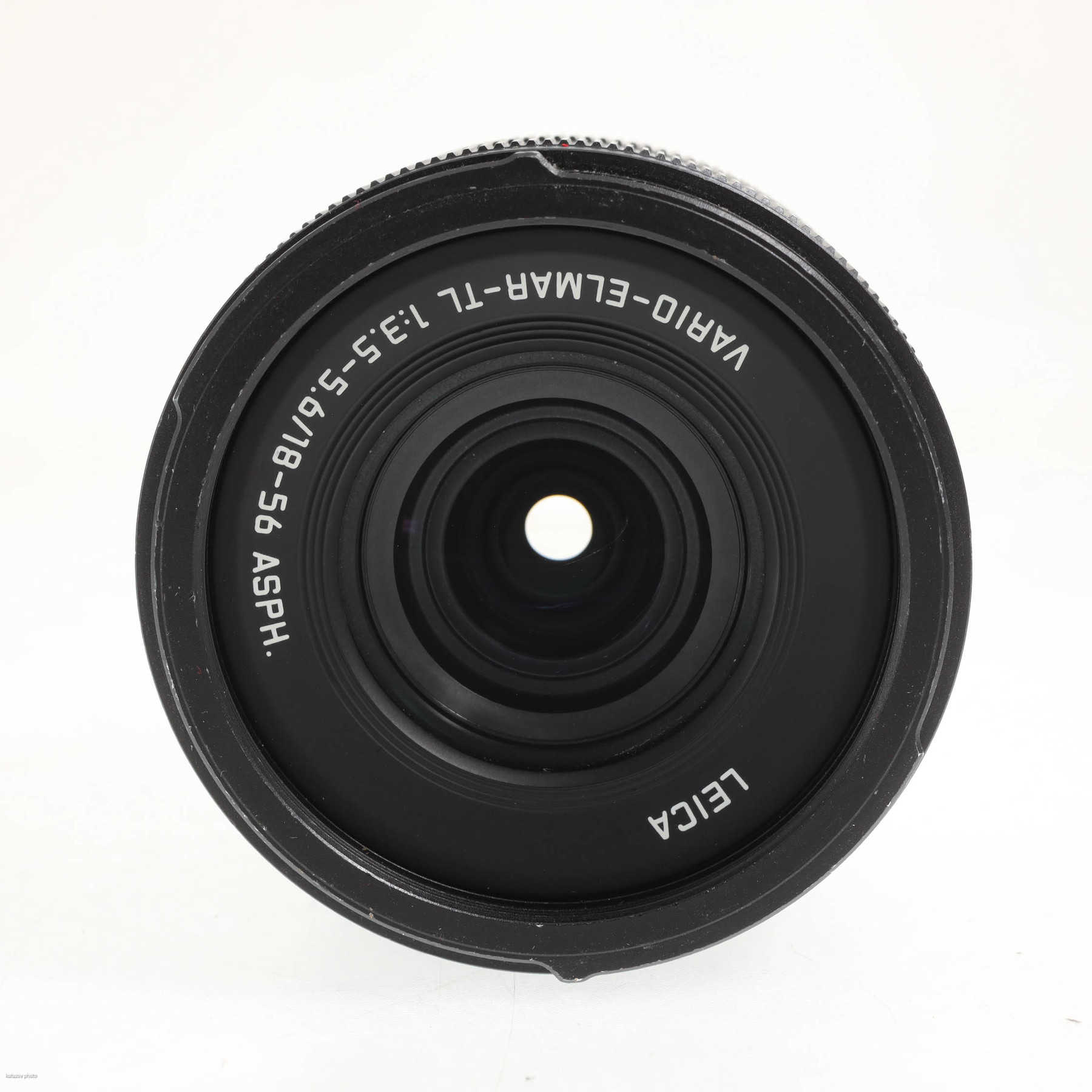 Leica TL2 с объективом 18-56mm f/3.5-5.6 ASPH Vario-Elmar-TL Leica TL2 с объективом 18-56mm f/3.5-5.6 ASPH Vario-Elmar-TL