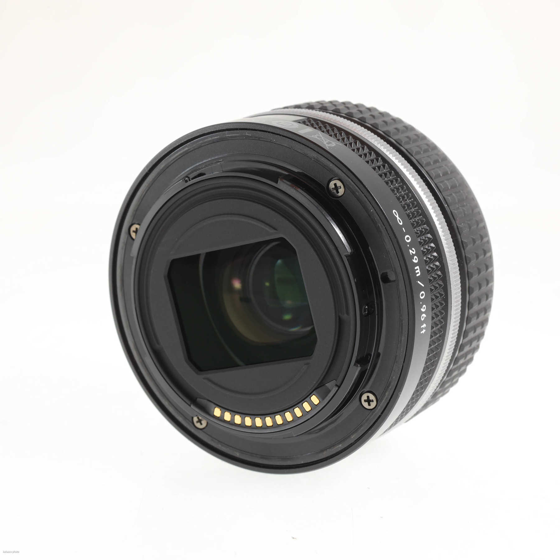Nikon Z 40mm F/2 SE Nikon Z 40mm F/2 SE