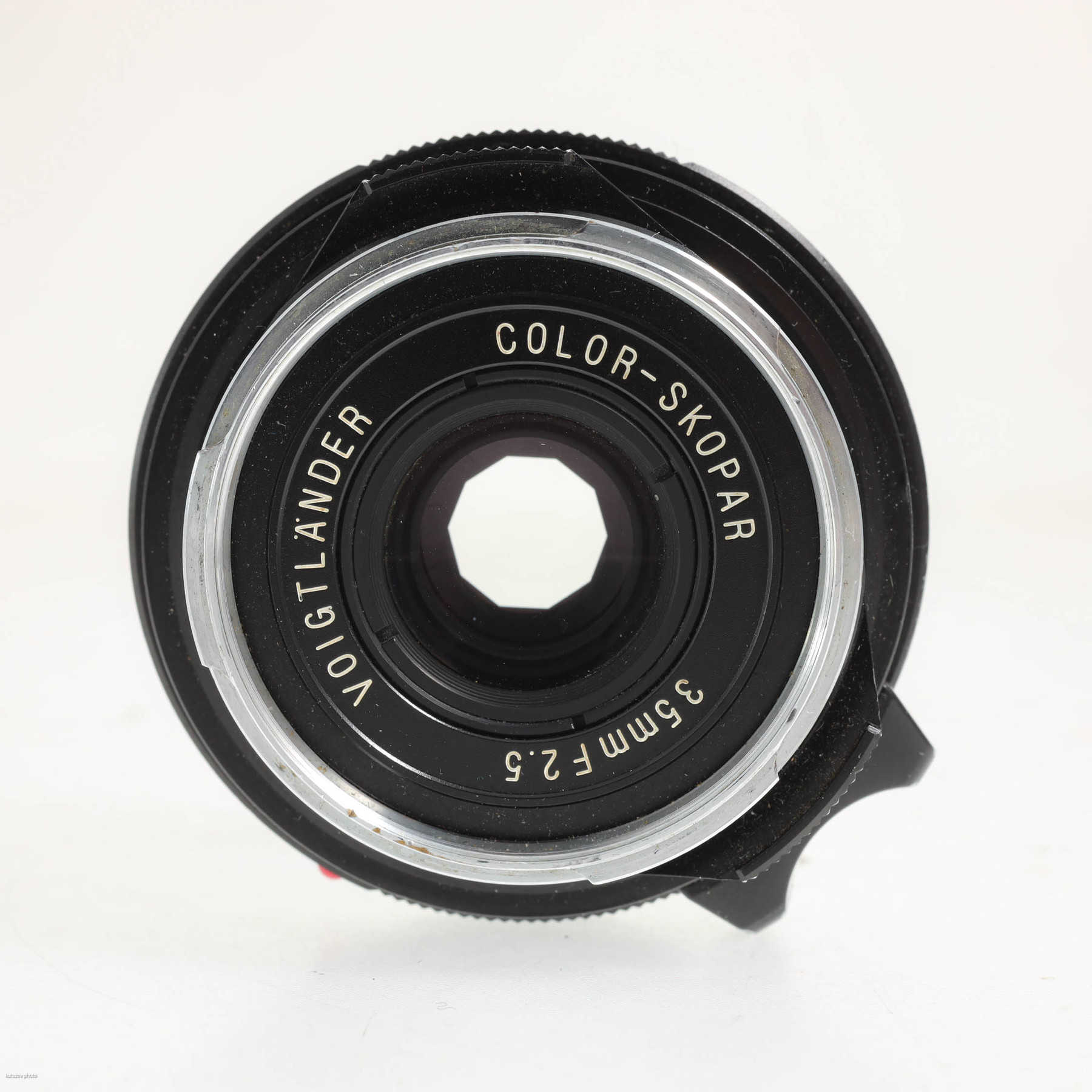 Voigtländer Color-Skopar 35mm f/2.5 P II Voigtländer Color-Skopar 35mm f/2.5 P II