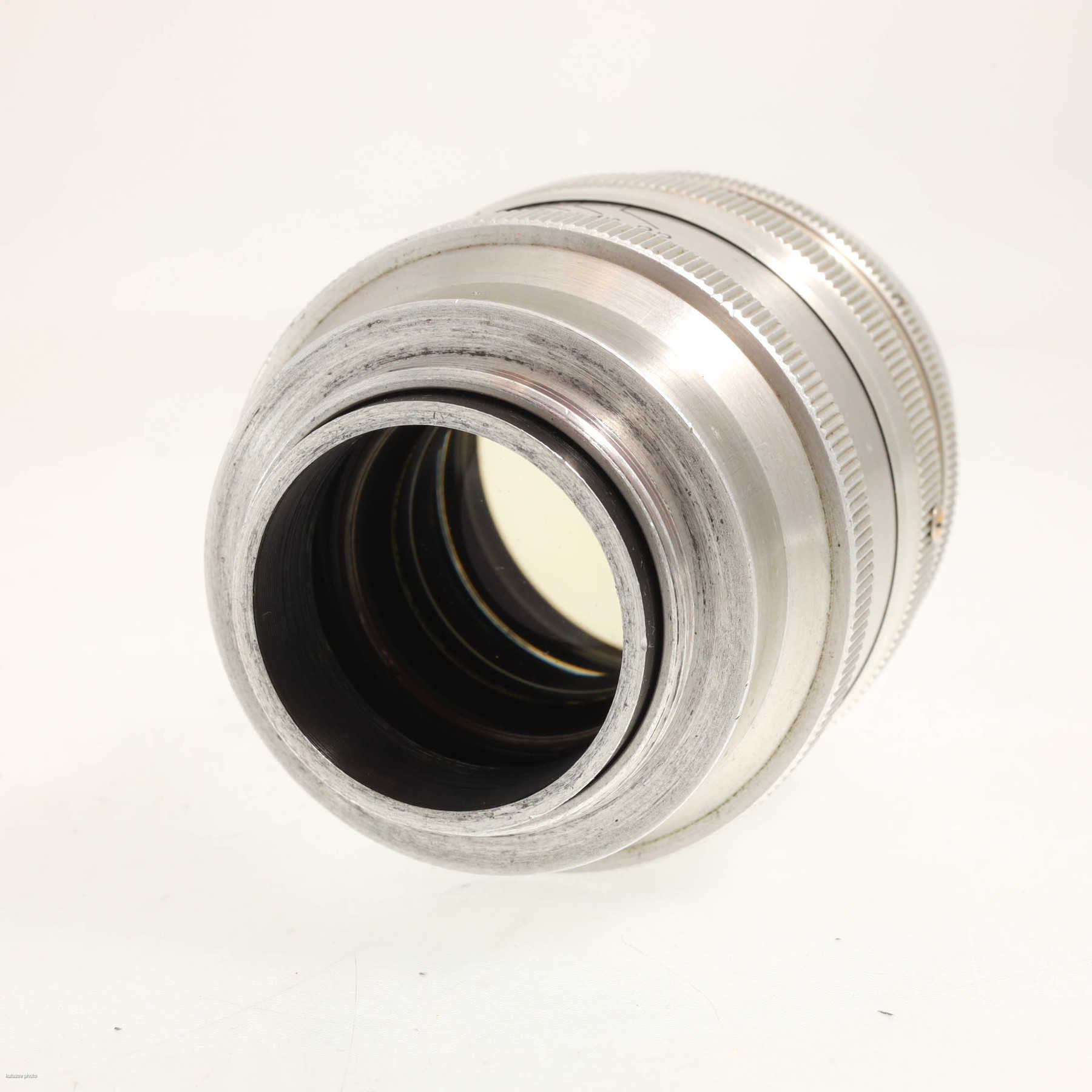 Зенит (КМЗ) 85mm f/2 Юпитер-9 (M39) Зенит (КМЗ) 85mm f/2 Юпитер-9 (M39)