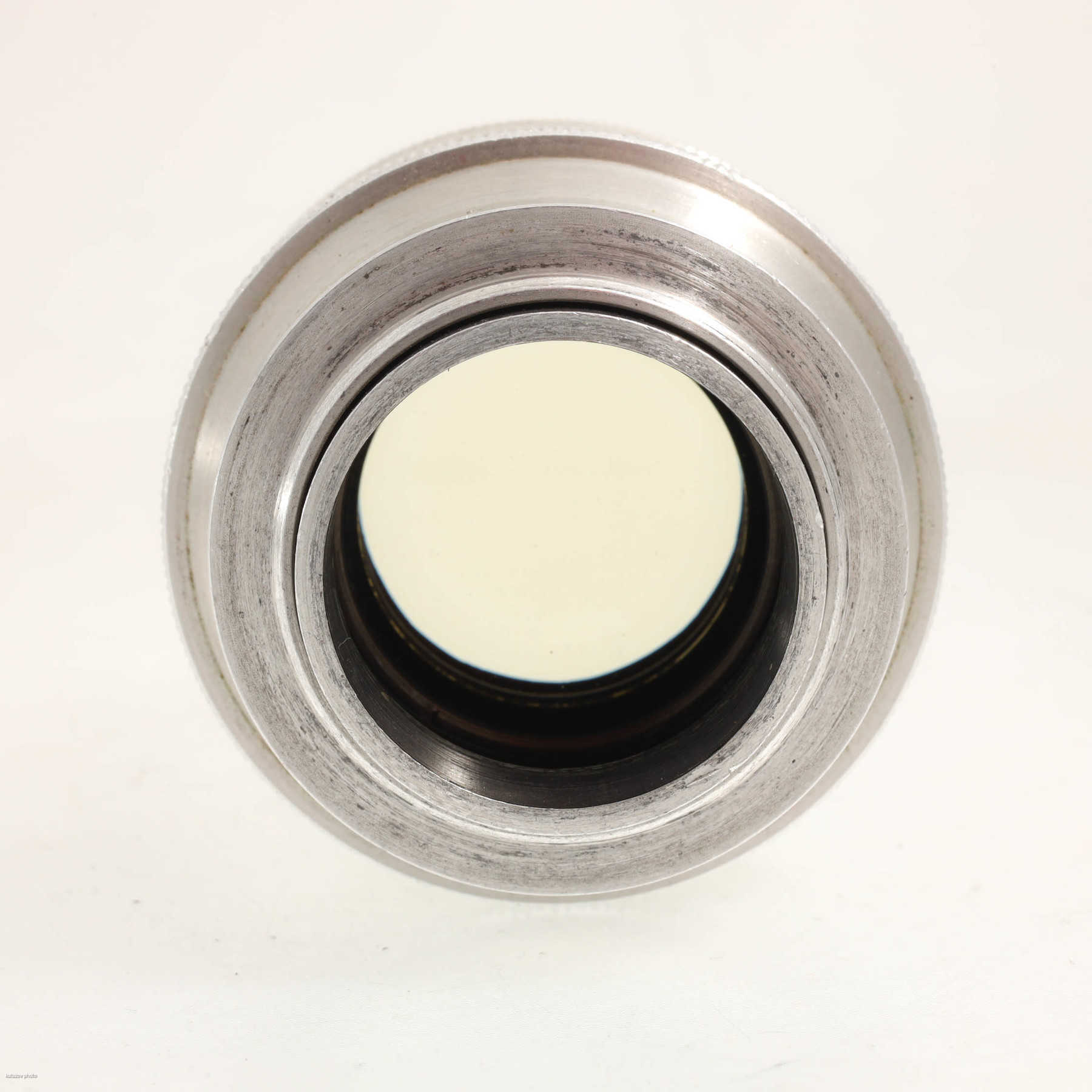 Зенит (КМЗ) 85mm f/2 Юпитер-9 (M39) Зенит (КМЗ) 85mm f/2 Юпитер-9 (M39)