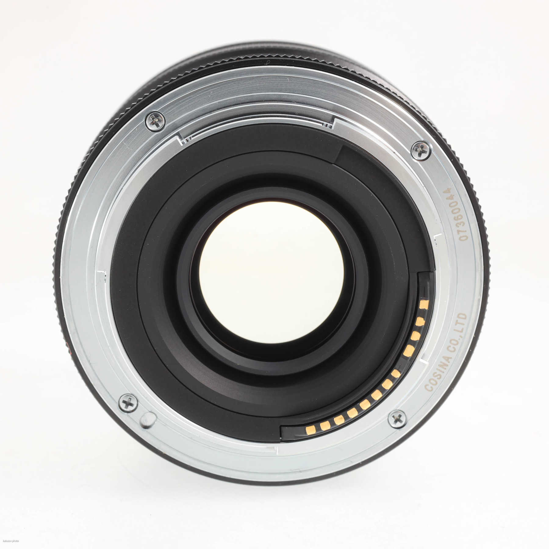 Voigtländer 40mm f/1.2 Nokton aspherical (Canon RF) Voigtländer 40mm f/1.2 Nokton aspherical (Canon RF)