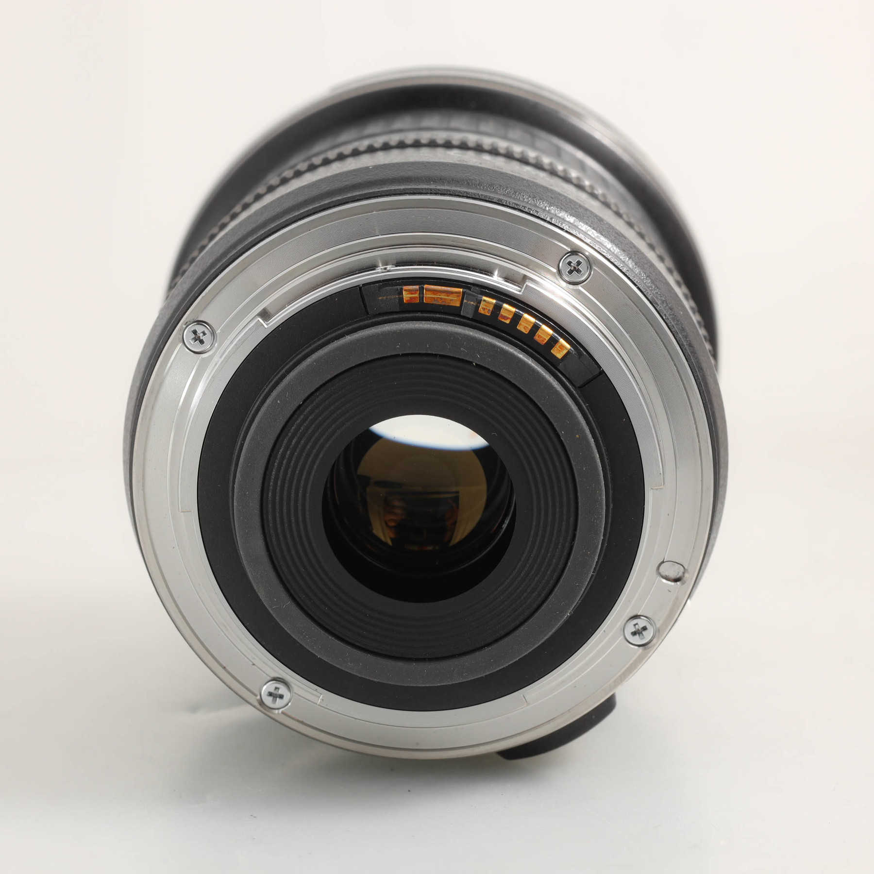 Canon 10-22mm f/3.5-4.5 EF-S USM Canon 10-22mm f/3.5-4.5 EF-S USM