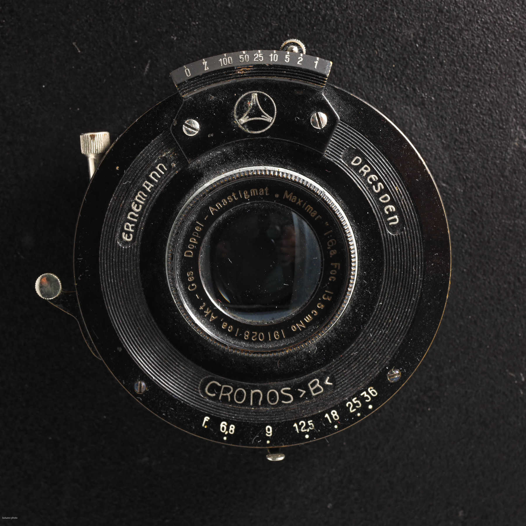 Cambo 4x5 Kardan с объективом 135mm f/6.8 Doppel-Anastigmat "Maximar" Cambo 4x5 Kardan с объективом 135mm f/6.8 Doppel-Anastigmat "Maximar"