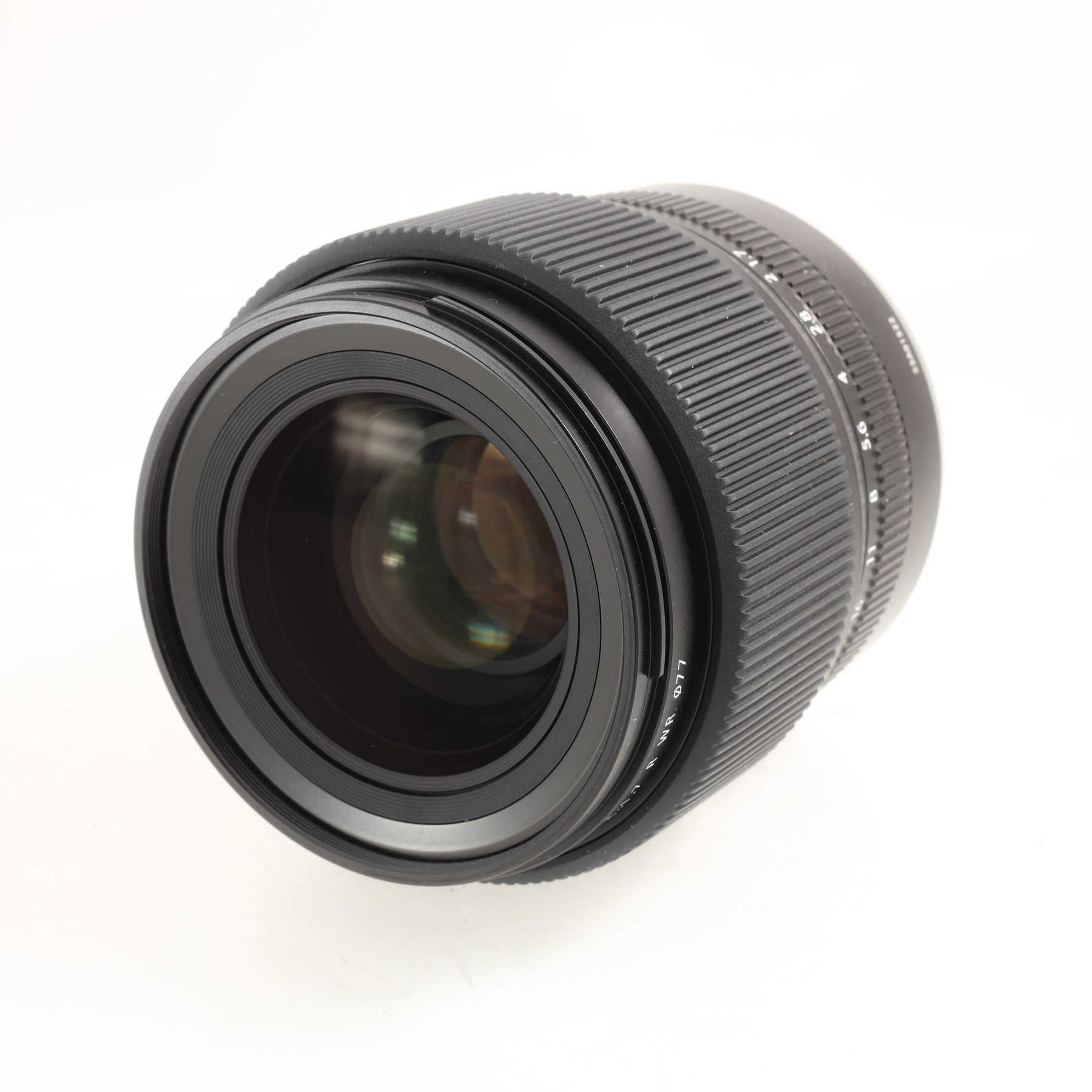 Fujifilm GF 55mm f/1.7 WR Fujifilm GF 55mm f/1.7 WR