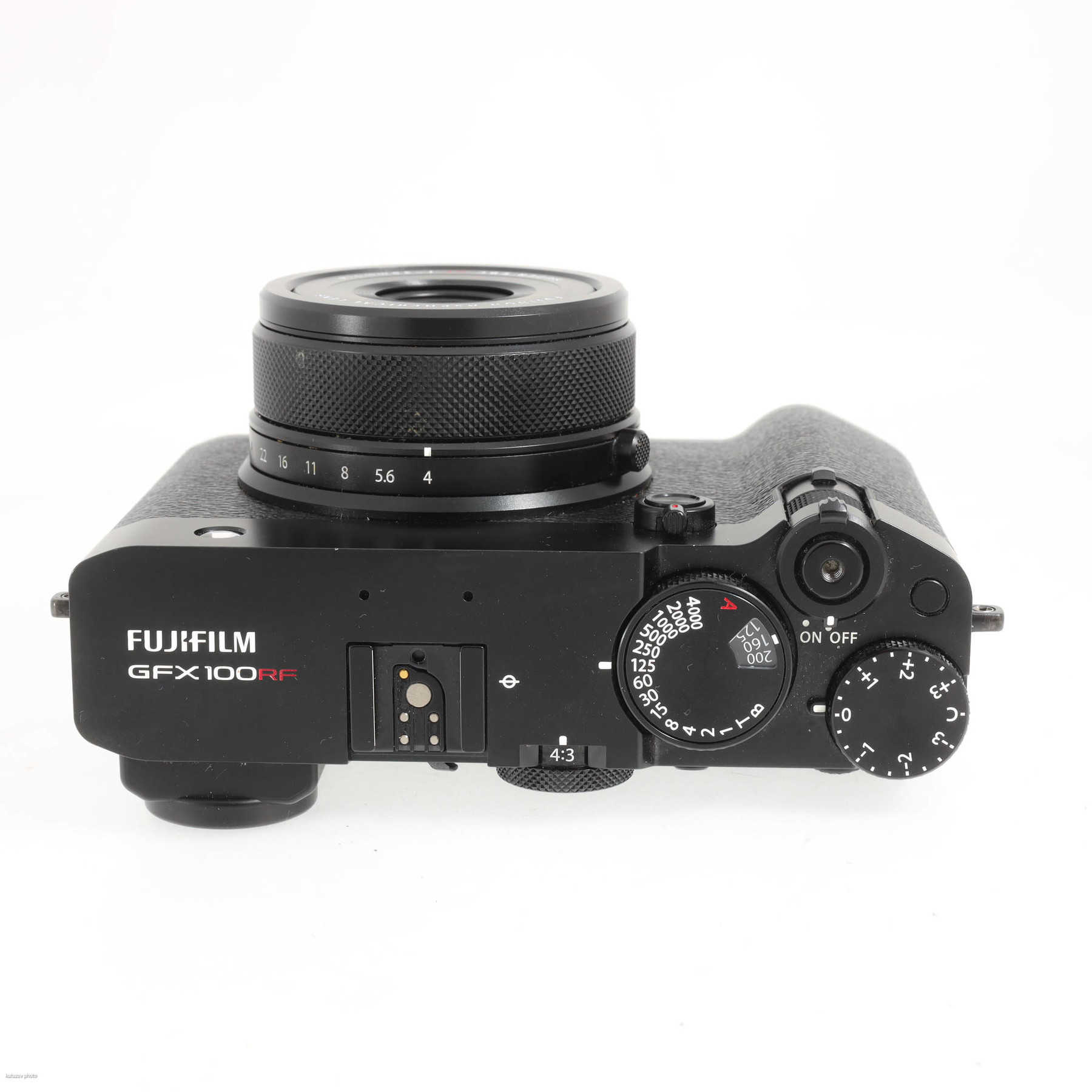 Fujifilm GFX 100RF Black с широкоугольным конвертером Fujifilm GFX 100RF Black с широкоугольным конвертером