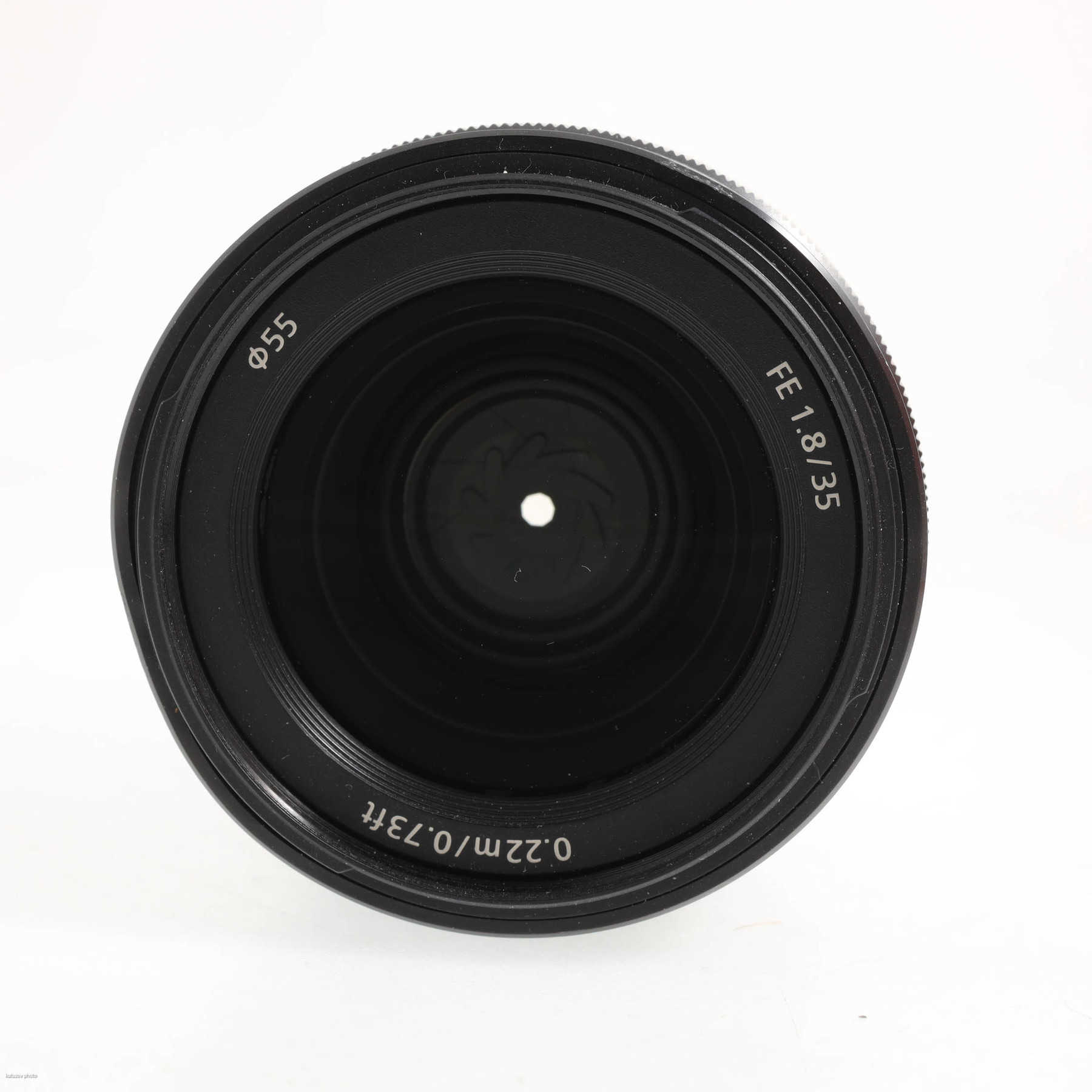 Sony FE 35mm f/1.8 Sony FE 35mm f/1.8