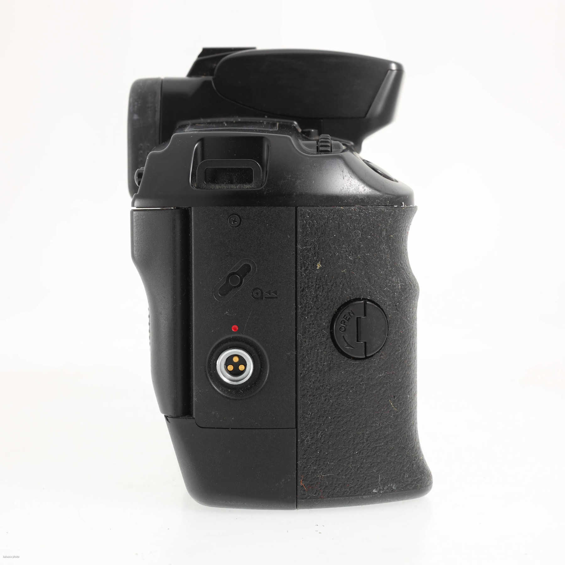 Canon EOS 5 с вертикальной рукояткой Canon EOS 5 с вертикальной рукояткой